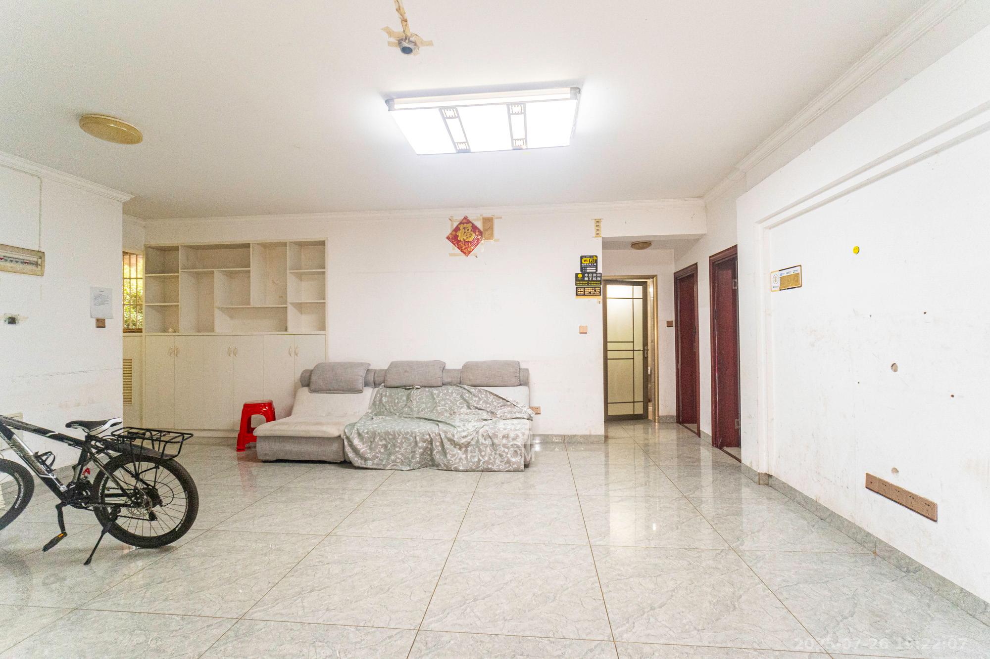 家和院 4室2厅2卫 88.0万 家和院 4室2厅2卫 88.0万客厅