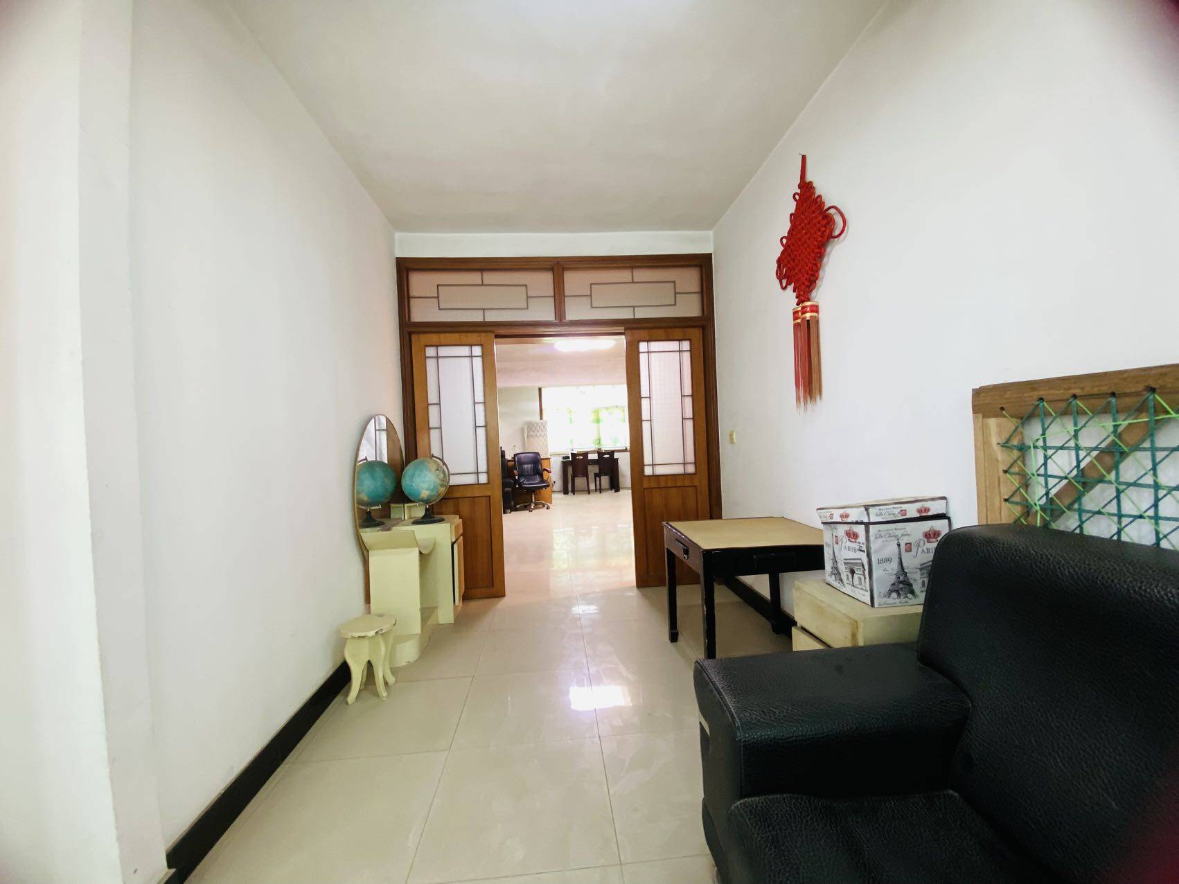 马良居委会 3室2厅2卫 1300.0元/月 马良居委会 3室2厅2卫 1300.0元/月室内图