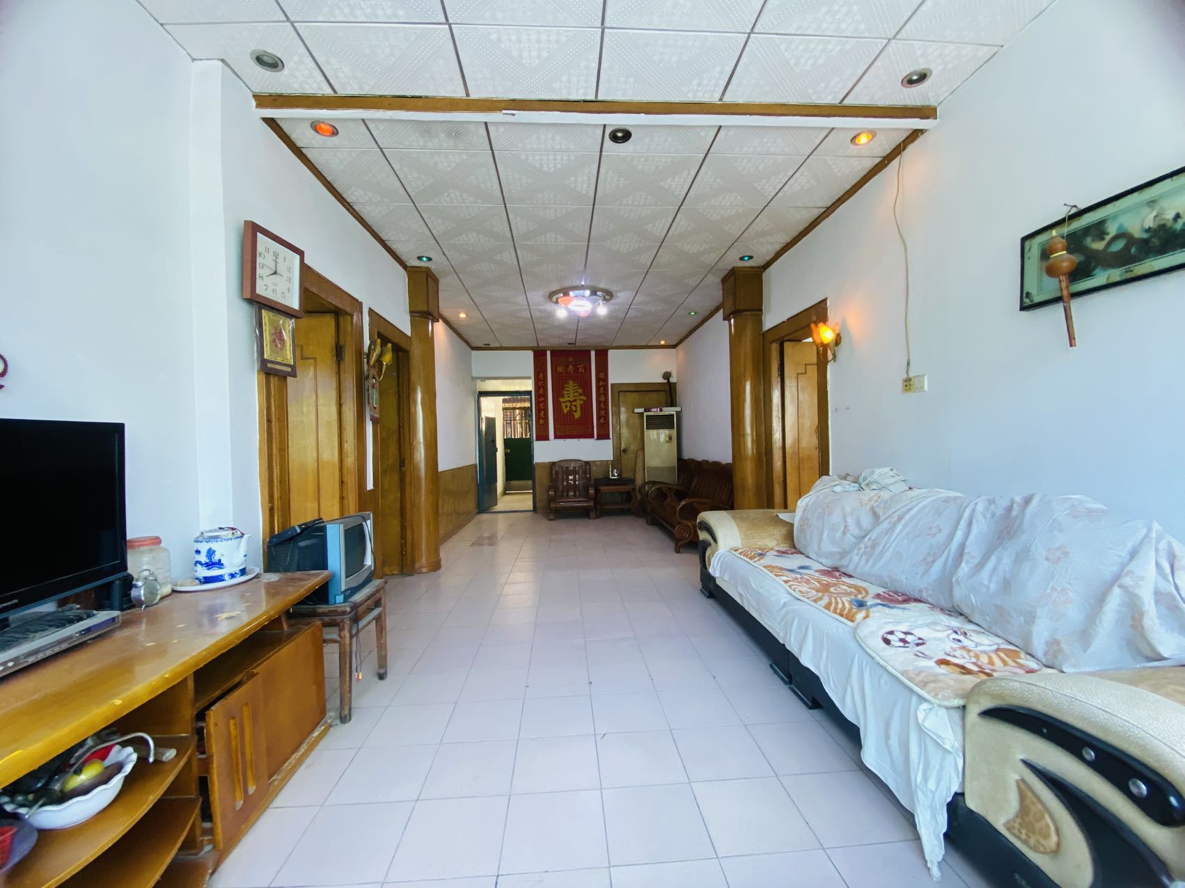 资阳区汽车路办事处三圣殿社区 2室2厅1卫 1200.0元/月 资阳区汽车路办事处三圣殿社区 2室2厅1卫 1200.0元/月室内图