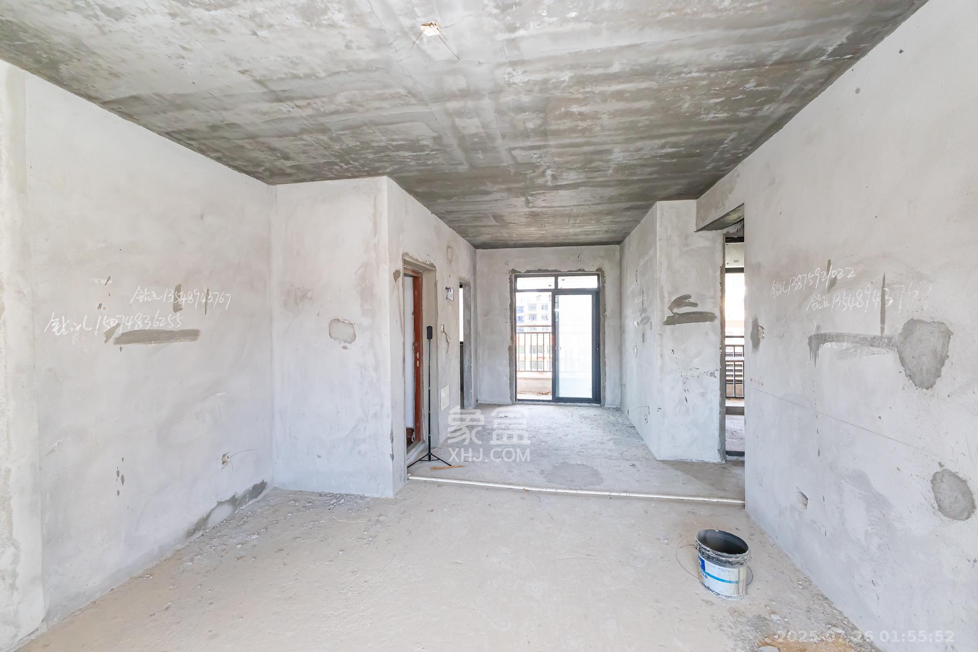 润和之悦(金泽园) 4室2厅2卫 72.0万 润和之悦(金泽园) 4室2厅2卫 72.0万客厅