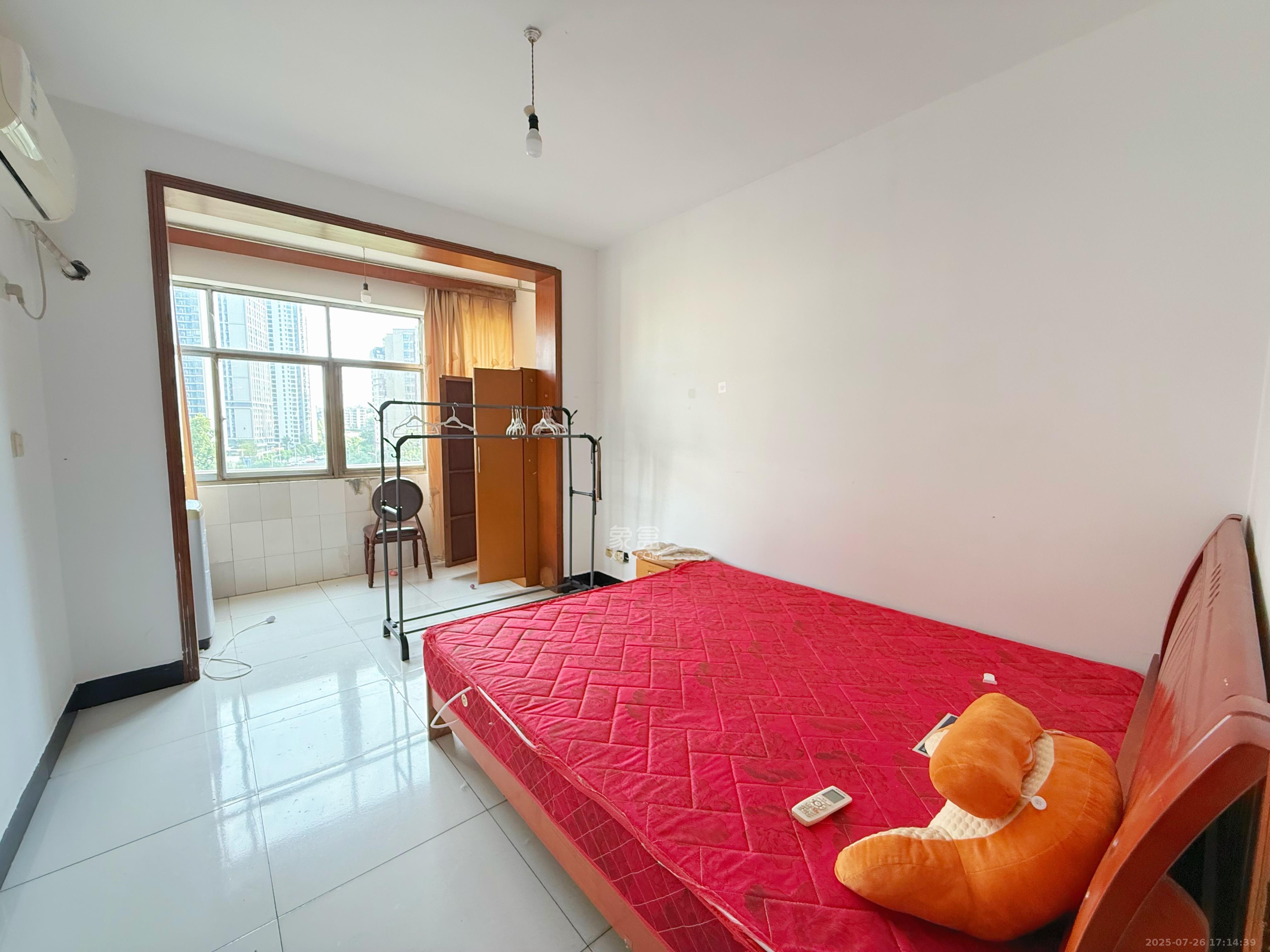 黄泥岭社区  2室2厅1卫    1500.0元/月 黄泥岭社区  2室2厅1卫    1500.0元/月室内图