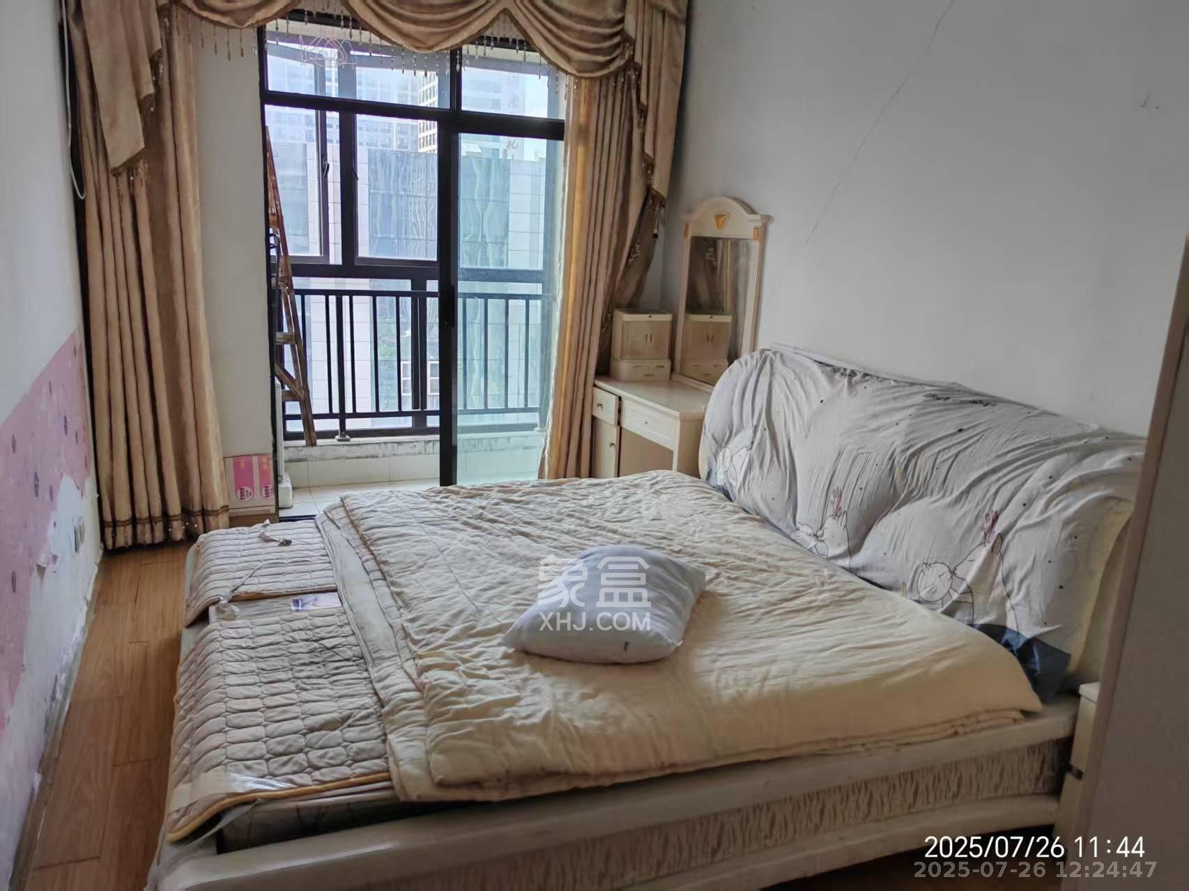 湘腾城市广场  2室1厅1卫    2200.0元/月 湘腾城市广场  2室1厅1卫    2200.0元/月室内图