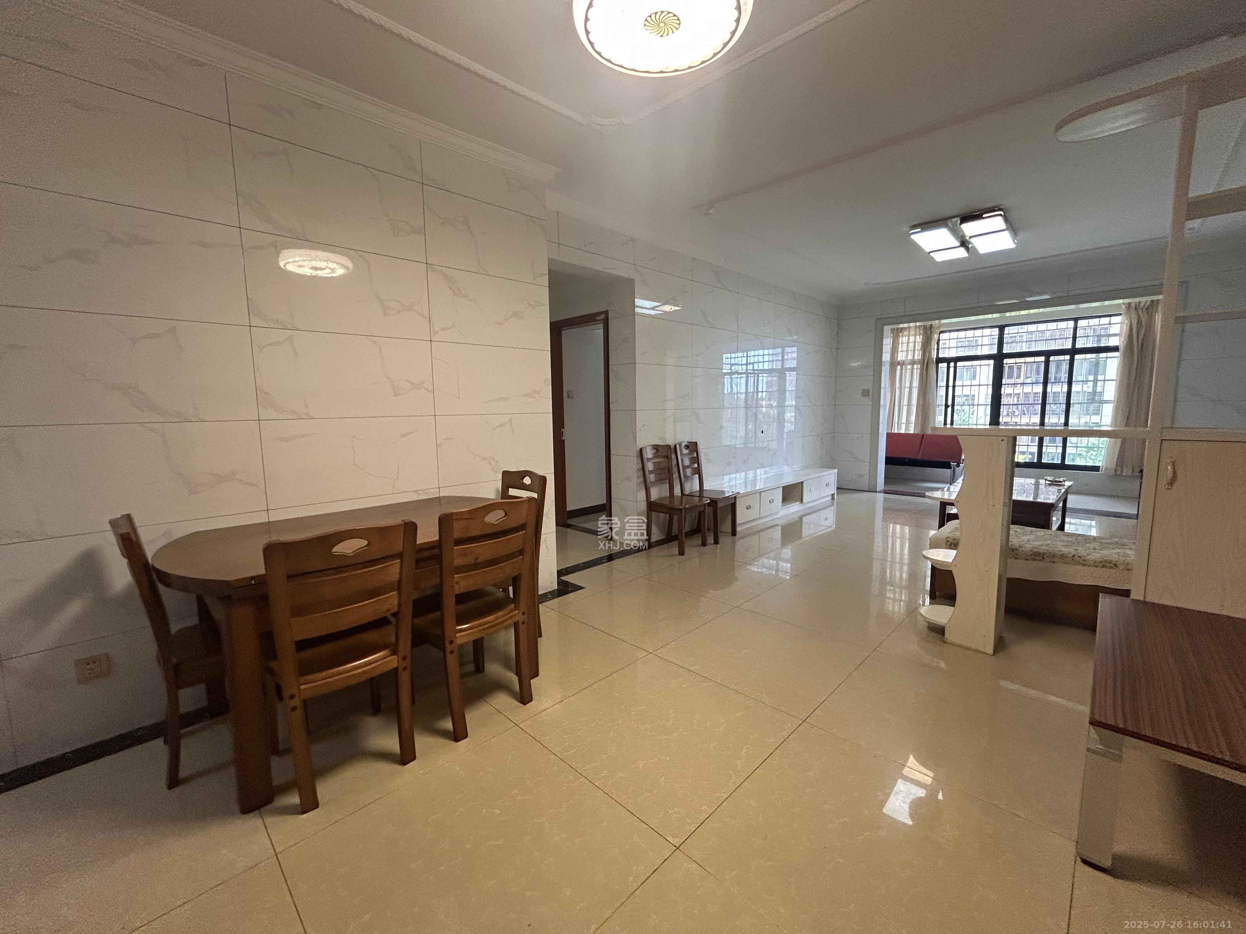 和康园小区 3室2厅1卫 2100.0元/月 和康园小区 3室2厅1卫 2100.0元/月室内图