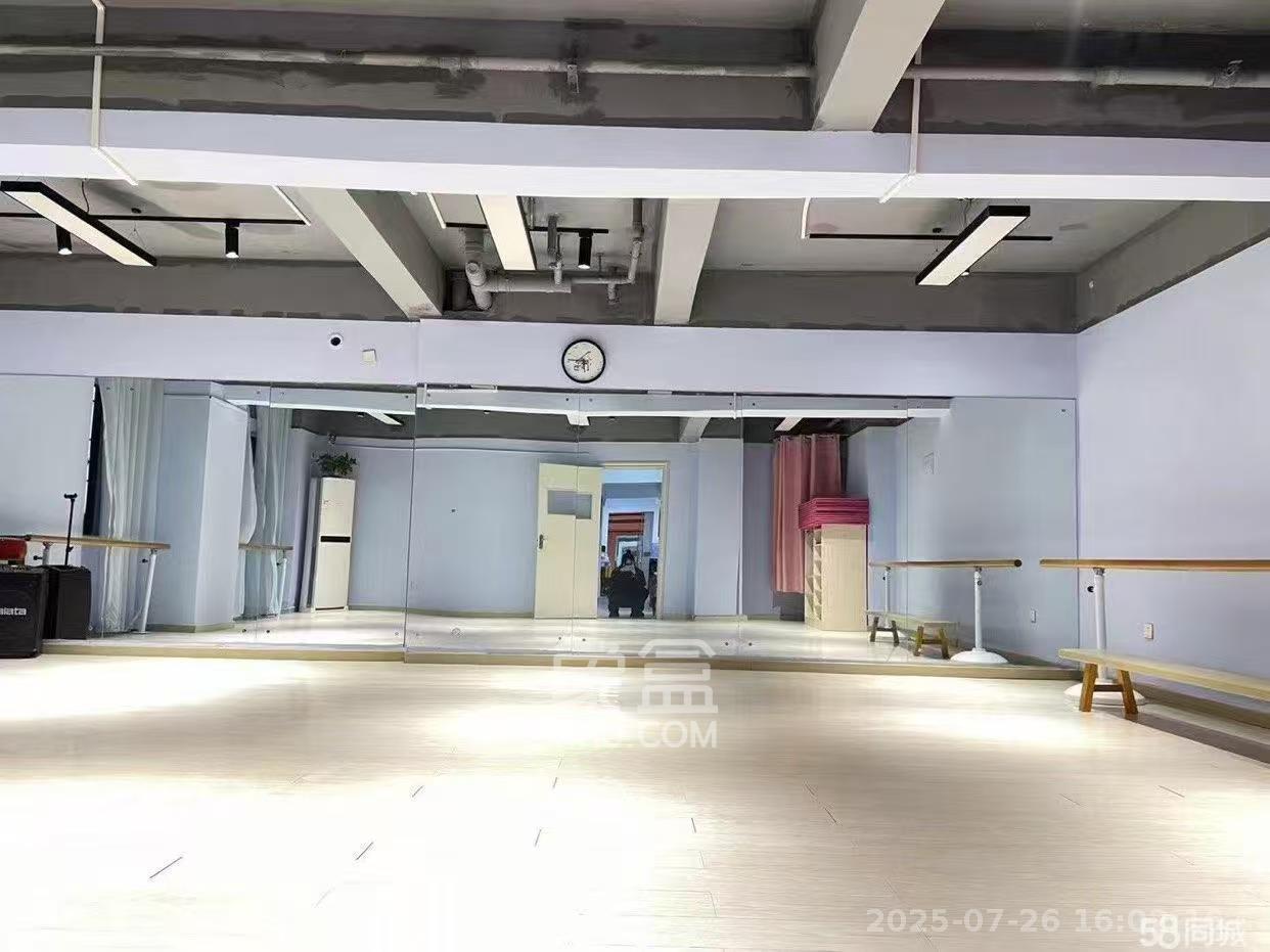 钰龙天下二期（钰龙佳园）  1室1厅1卫   12000.00元/月室内图