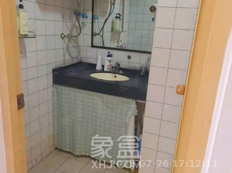 和府  1室1厅1卫    1500.0元/月室内图