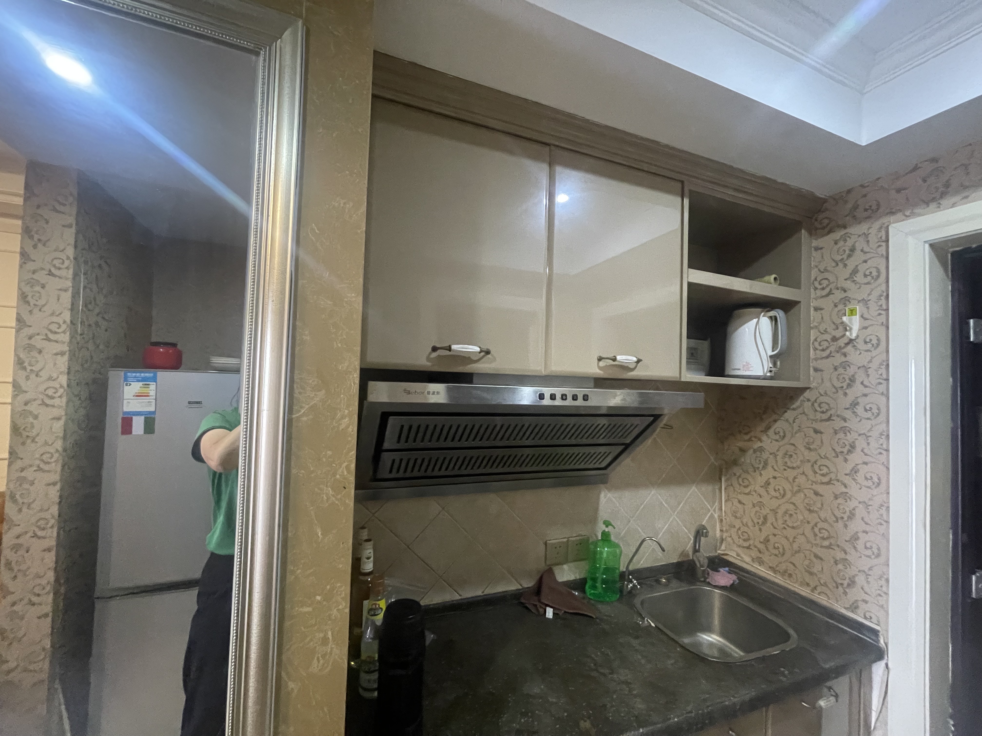 万豪城市花园 1室1厅1卫 1000.0元/月 万豪城市花园 1室1厅1卫 1000.0元/月室内图