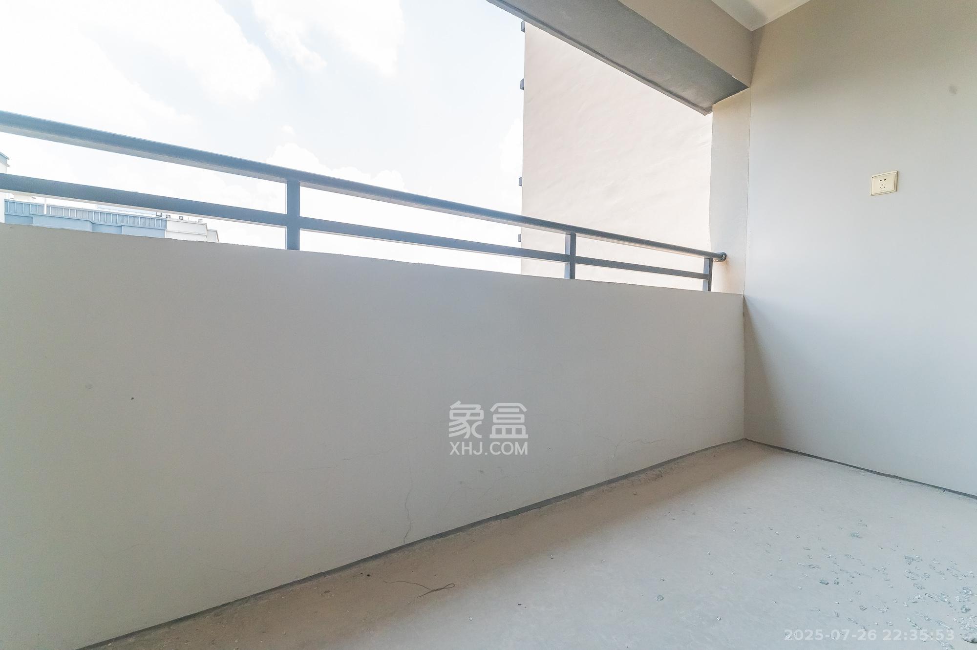 中建悦和城  4室2厅2卫   128.80万其他