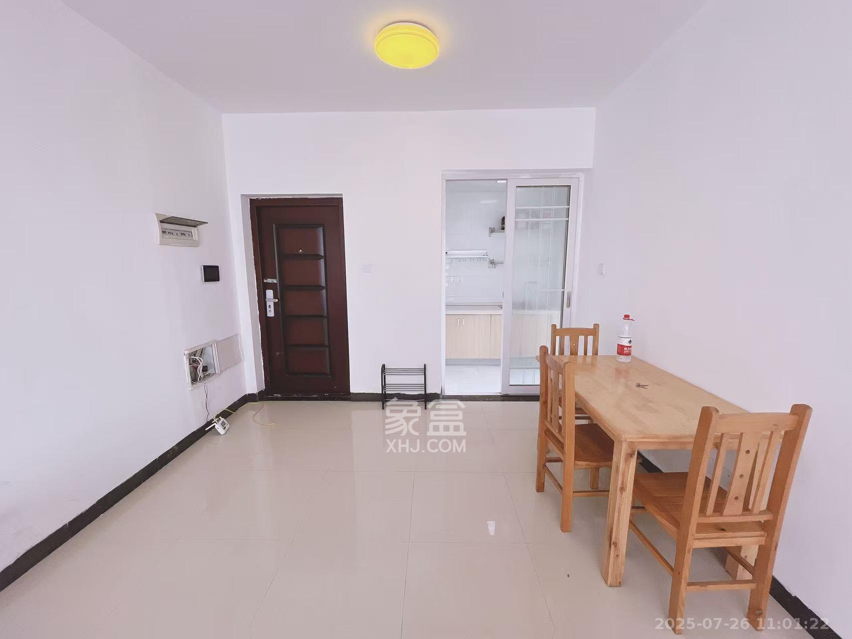 天麓尚层 1室1厅1卫 2050.0元/月 天麓尚层 1室1厅1卫 2050.0元/月户型图