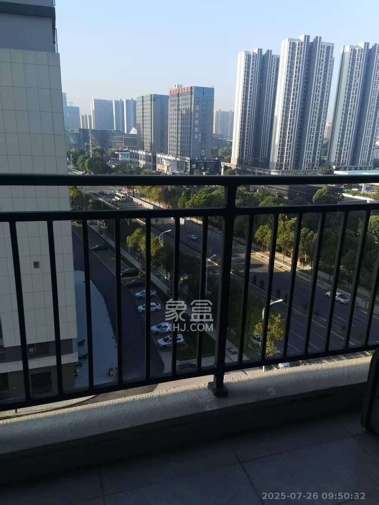 爱家当代境  3室2厅2卫   3300.00元/月室内图