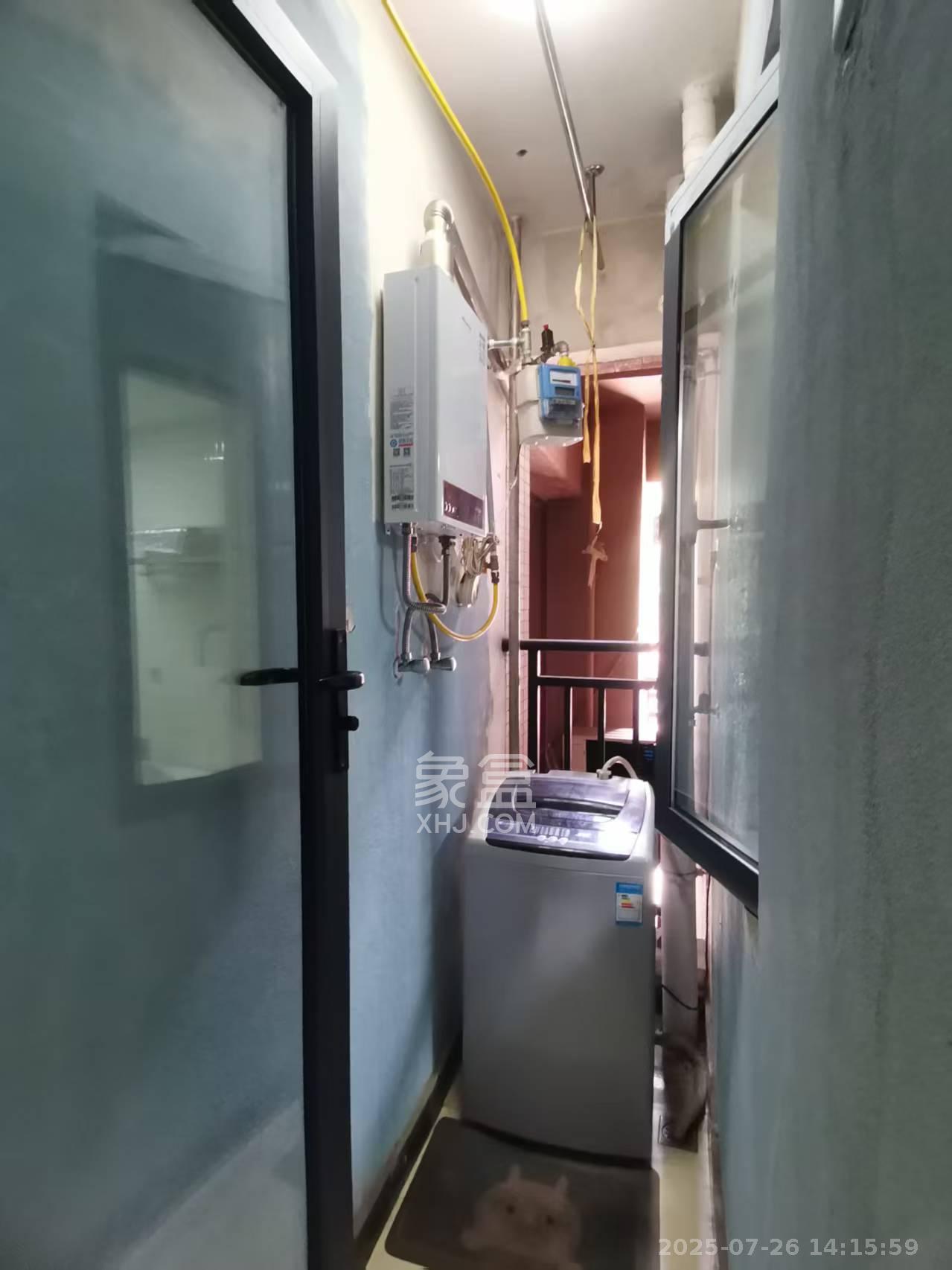 中建芙蓉工社  2室1厅1卫   1500.00元/月室内图
