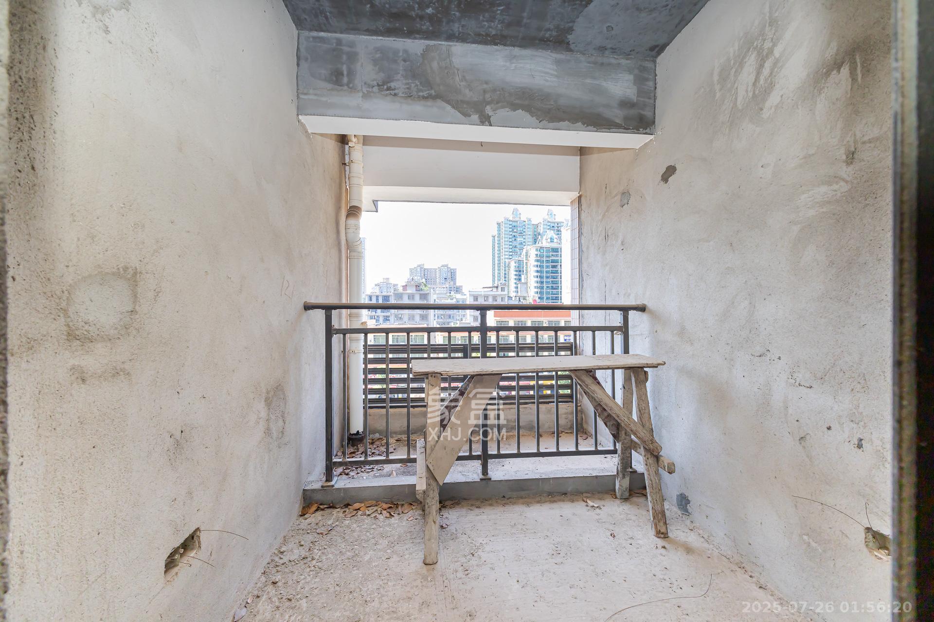 润和之悦（金泽园）  4室2厅2卫    72.0万卧室