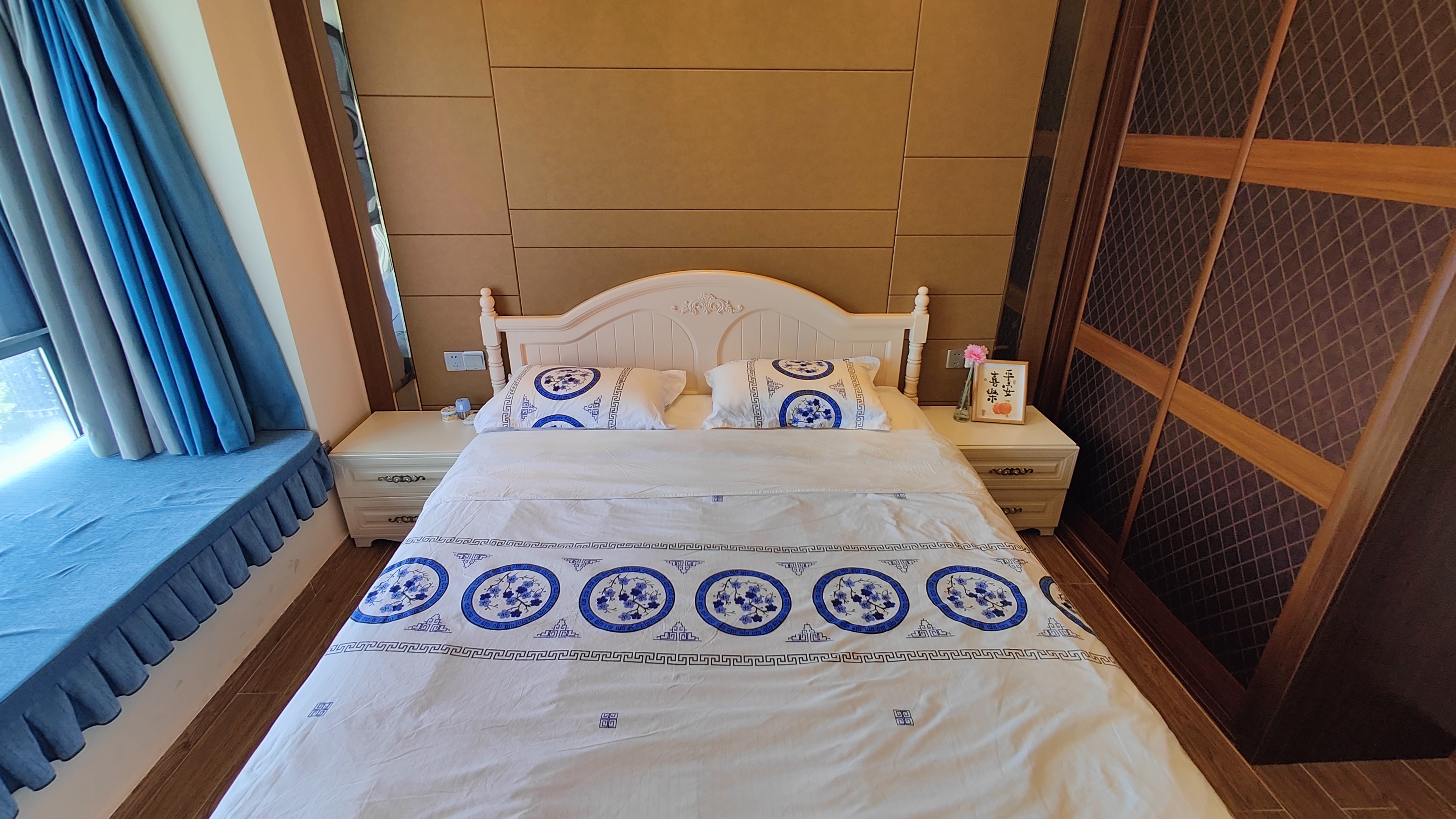 恒大美丽沙天璟湾  2室2厅1卫   4000.00元/月室内图