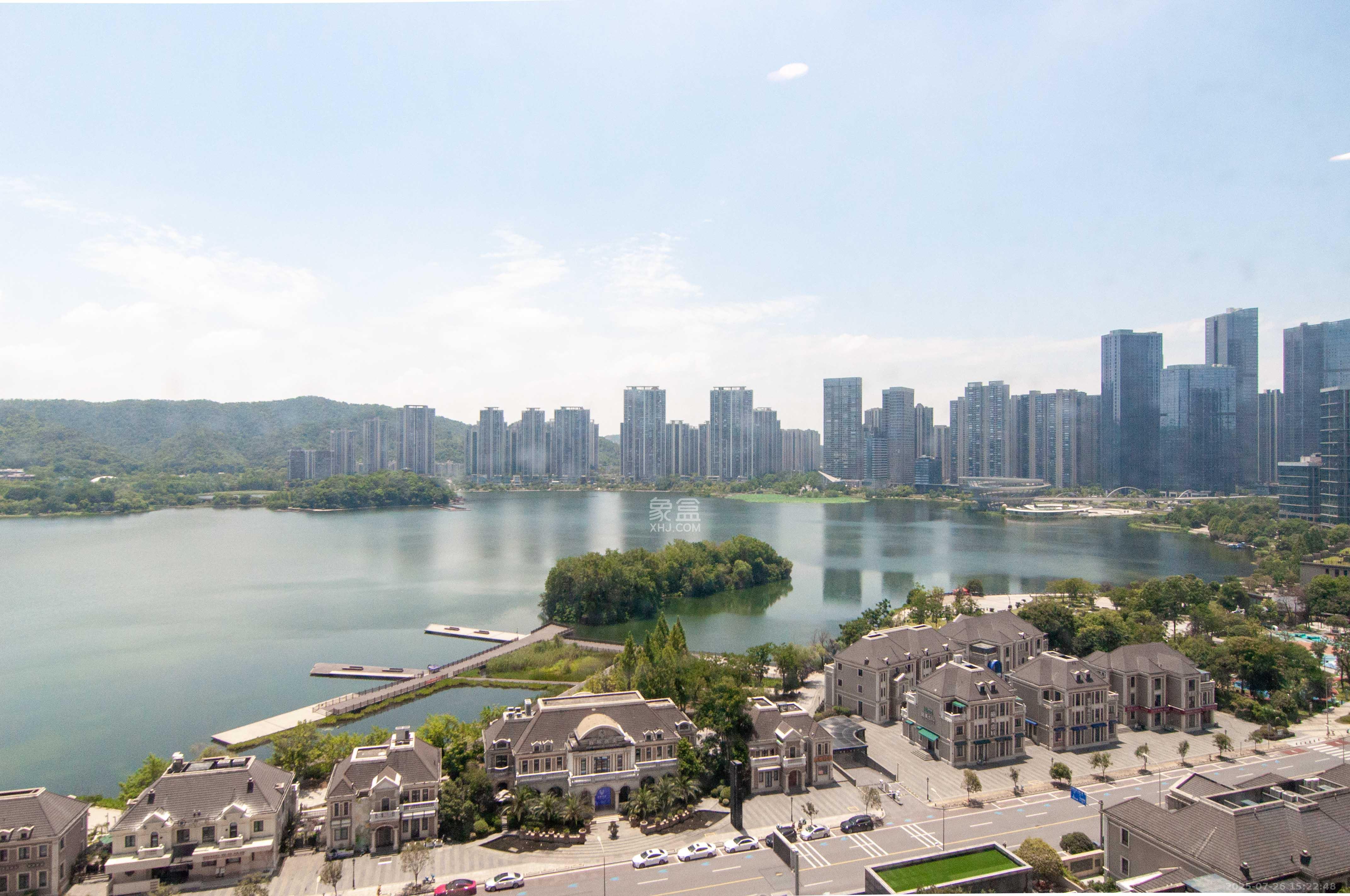 达美溪湖湾  4室2厅2卫   368.00万其他