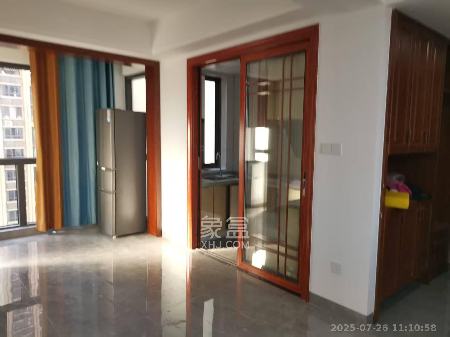 东方美地  4室2厅2卫    3500.0元/月室内图