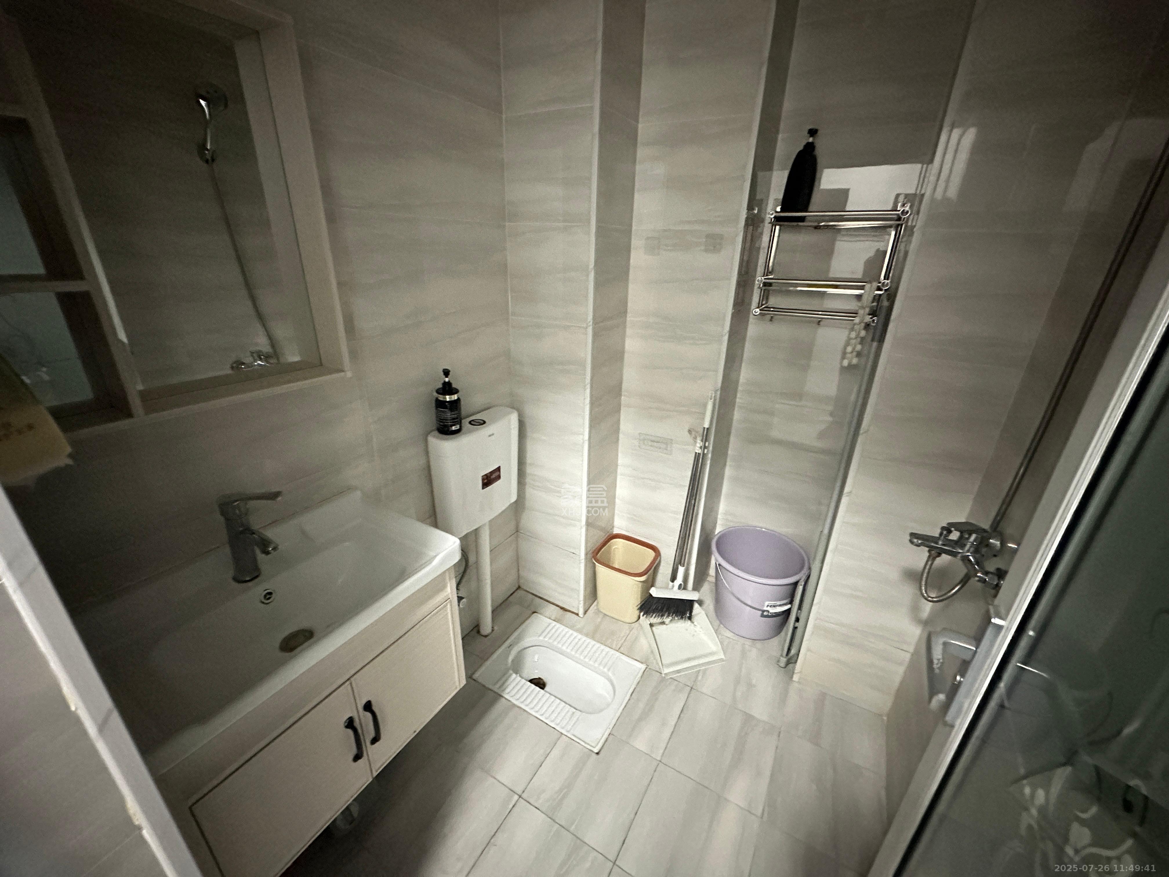 国泰九龙湾 1室1厅1卫 1400.0元/月 国泰九龙湾 1室1厅1卫 1400.0元/月室内图