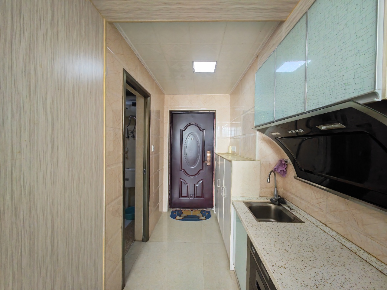 五洲富隆中心 1室1厅1卫 800.0元/月 五洲富隆中心 1室1厅1卫 800.0元/月室内图