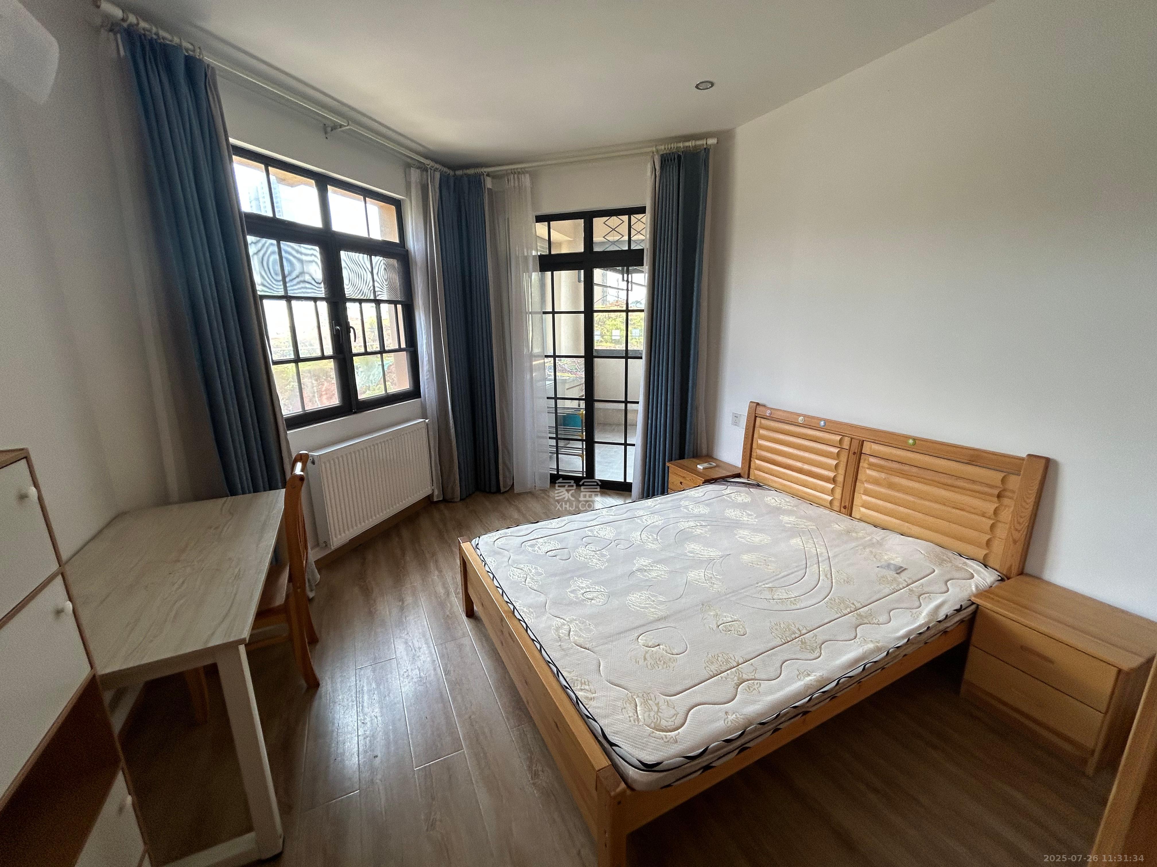 保利城(中航城国际社区、郡原美村)  3室2厅1卫    2000.0元/月 保利城(中航城国际社区、郡原美村)  3室2厅1卫    2000.0元/月室内图