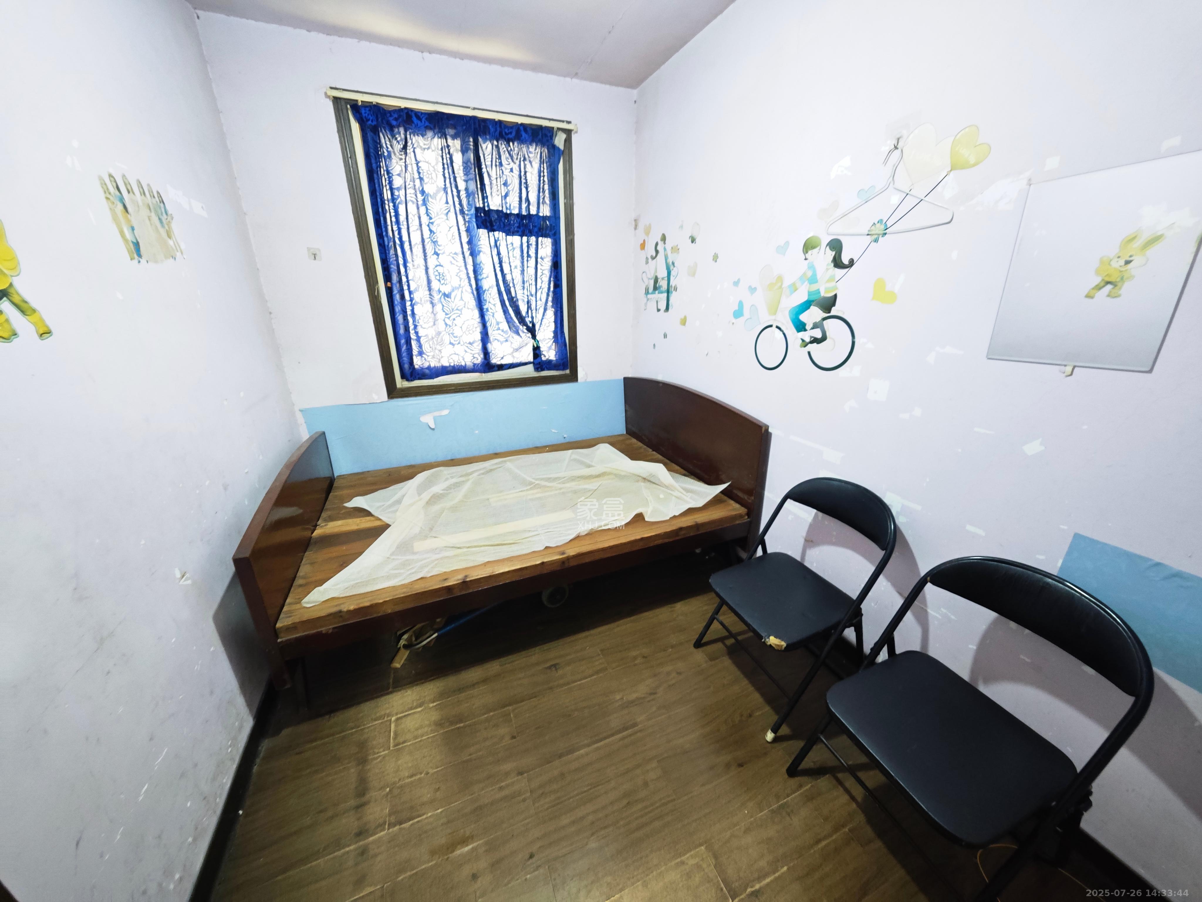 向家湾社区(含富湘公寓) 2室1厅1卫 1150.0元/月 向家湾社区(含富湘公寓) 2室1厅1卫 1150.0元/月室内图