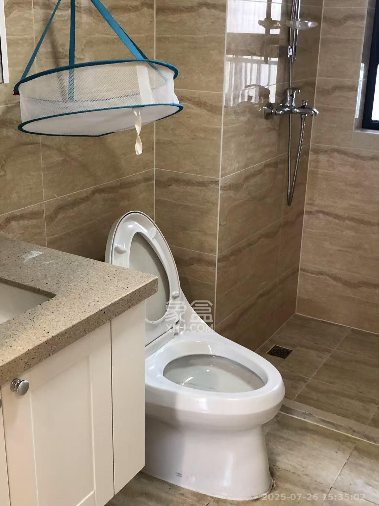 万科魅力之城 3室2厅1卫 2300.0元/月 万科魅力之城 3室2厅1卫 2300.0元/月室内图