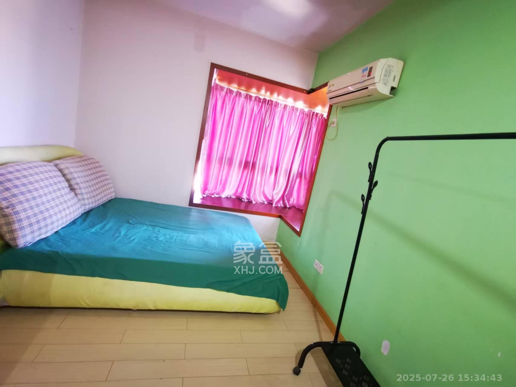 恒丰佳星园 3室2厅2卫 2600.0元/月 恒丰佳星园 3室2厅2卫 2600.0元/月室内图