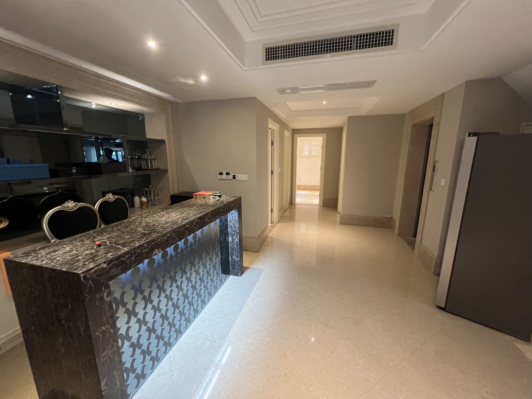 龙墅湾  6室4厅3卫    30000.0元/月室内图