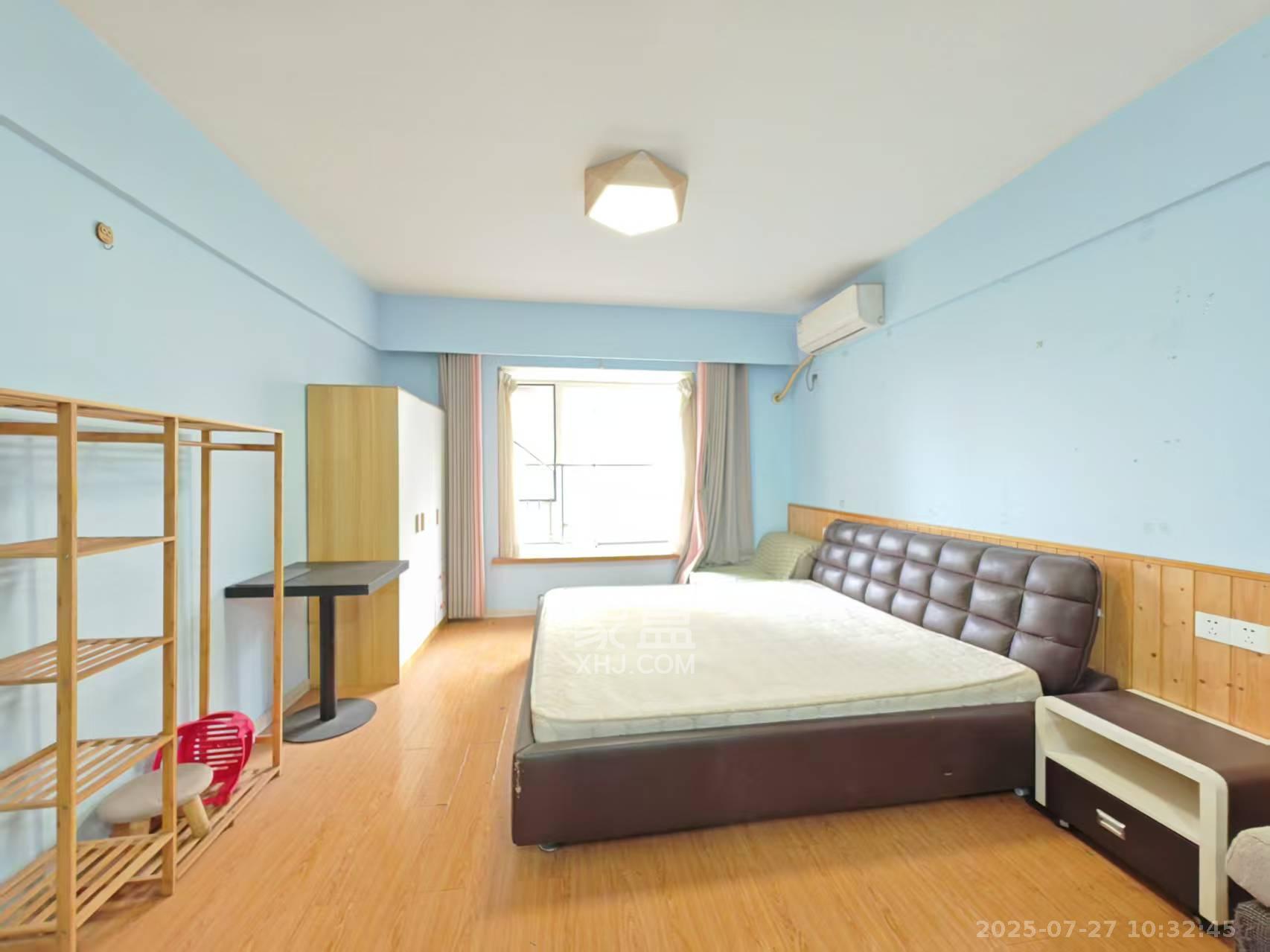 三重星都心  1室1厅1卫    1700.0元/月 三重星都心  1室1厅1卫    1700.0元/月室内图