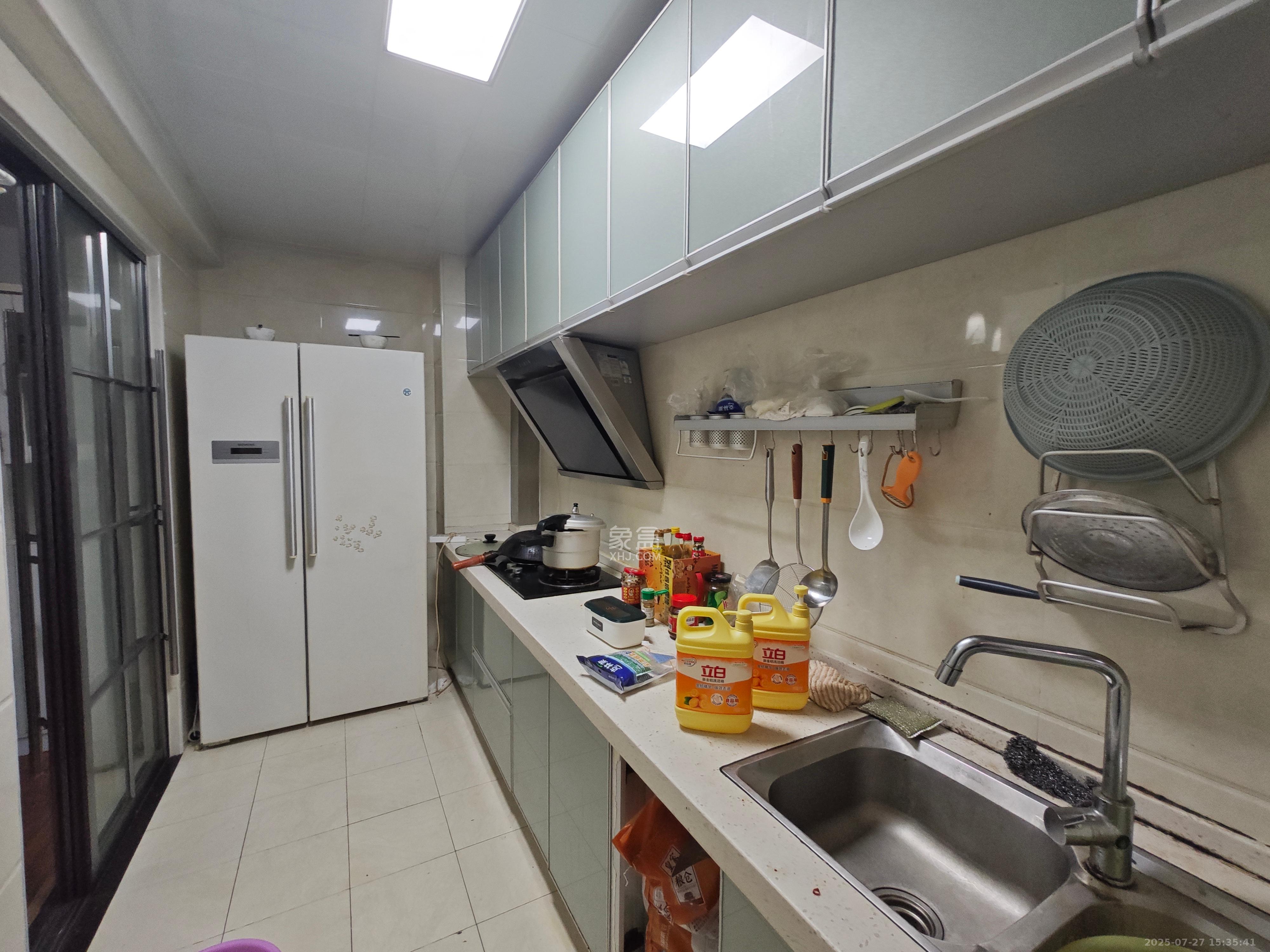 北辰三角洲E3区 4室2厅2卫 3800.0元/月 北辰三角洲E3区 4室2厅2卫 3800.0元/月室内图