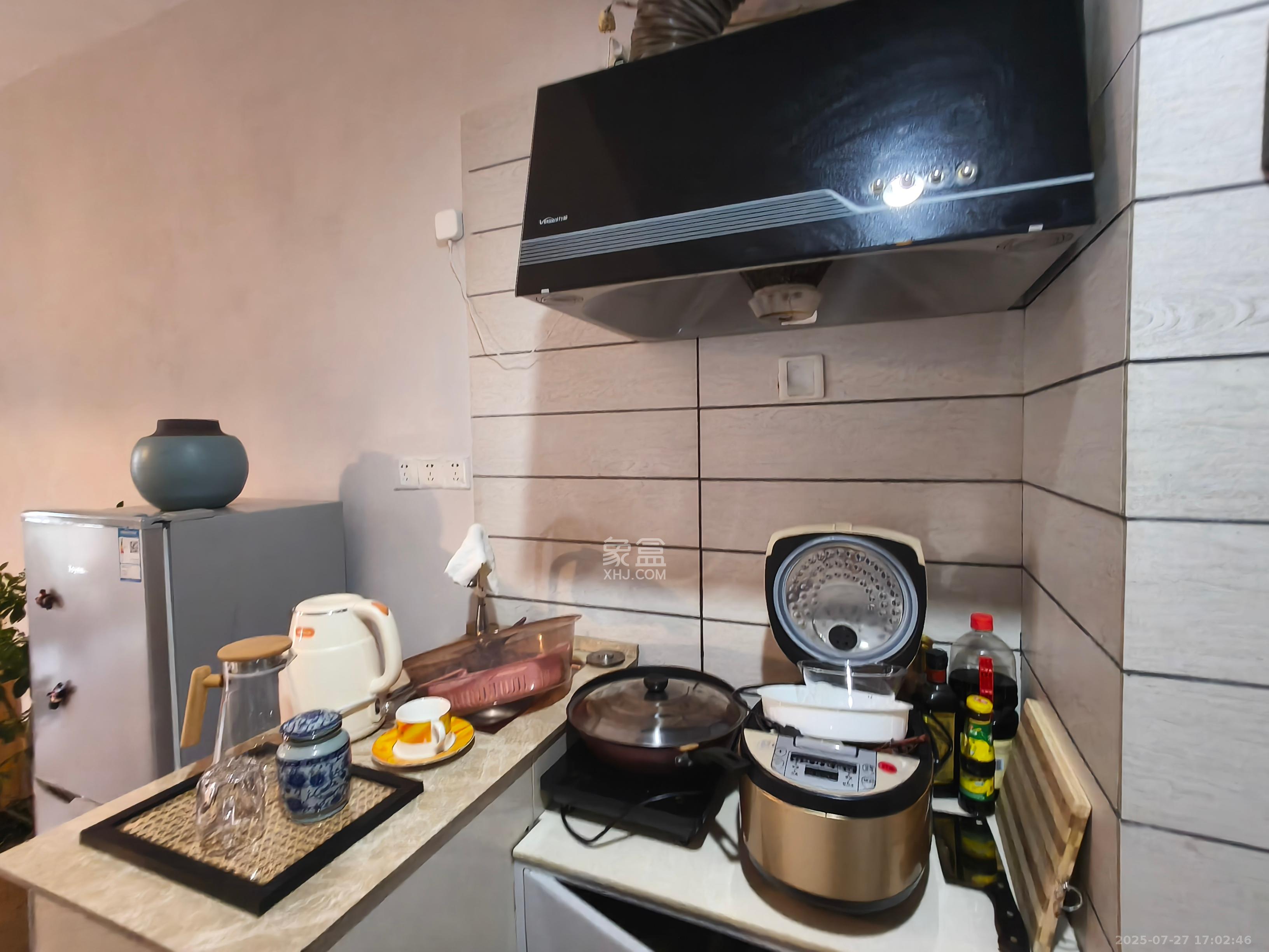 德庆水韵山城 1室1厅1卫 1400.0元/月 德庆水韵山城 1室1厅1卫 1400.0元/月室内图