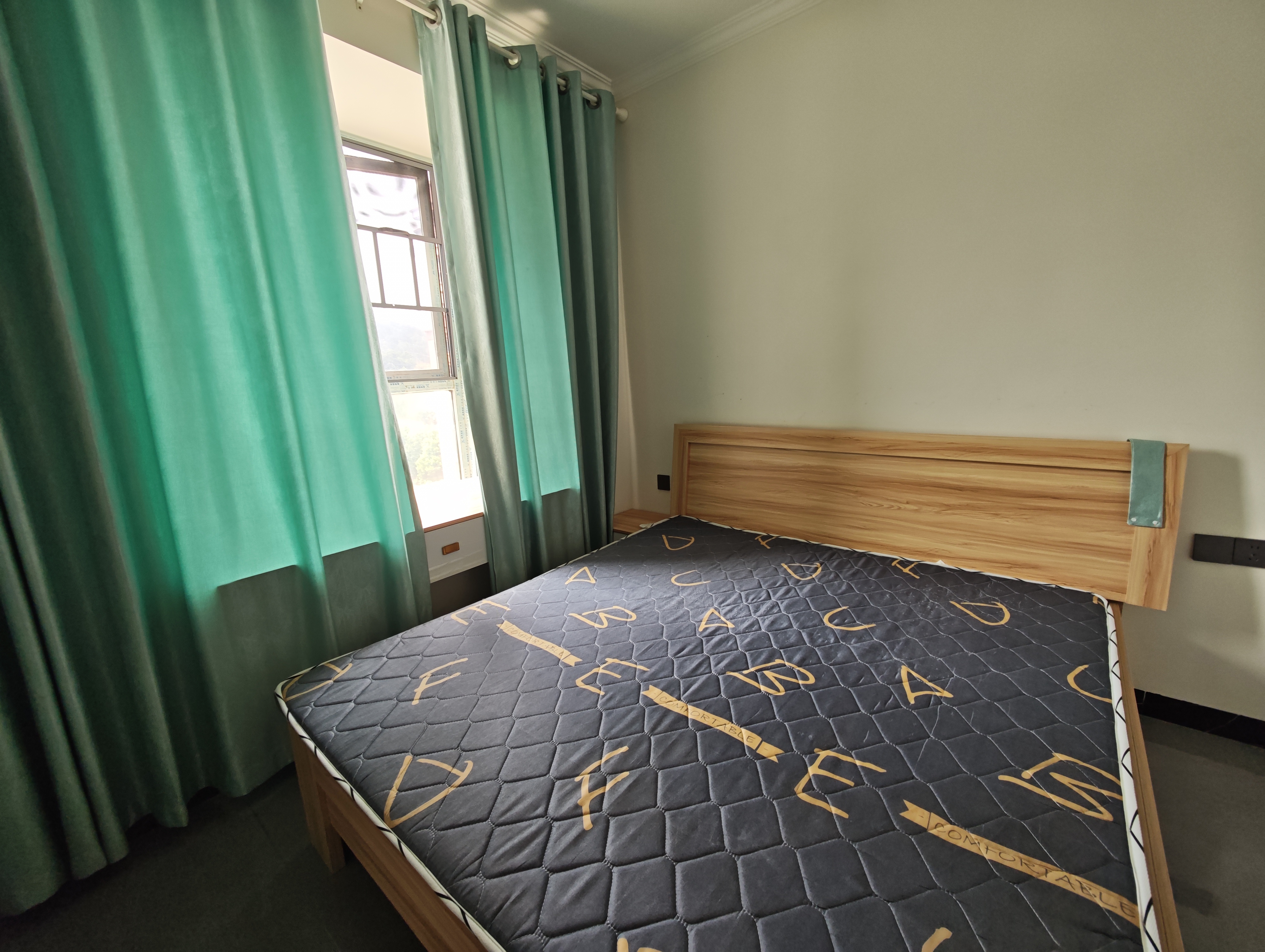 江溪安置小区  3室2厅1卫    1300.0元/月室内图