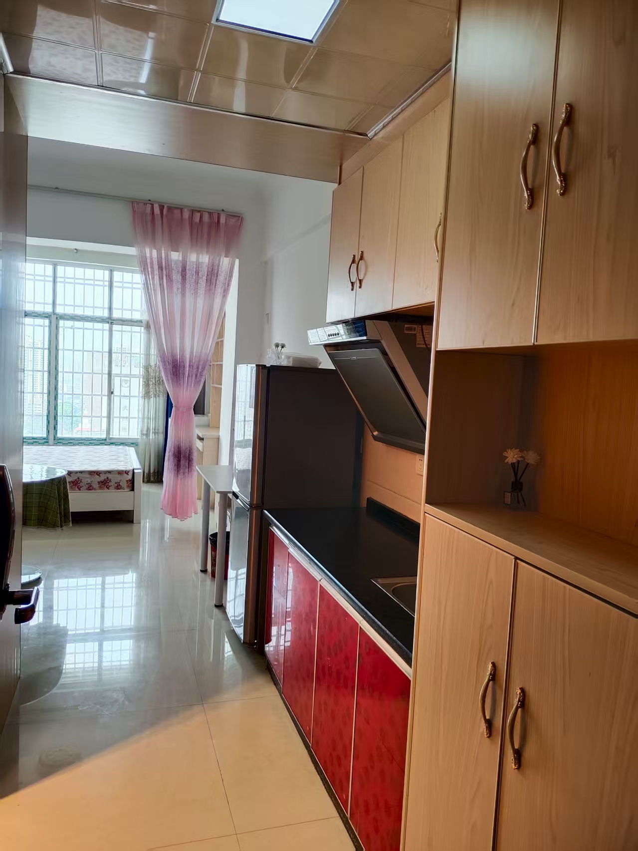 五洲富隆中心 1室1厅1卫 850.0元/月 五洲富隆中心 1室1厅1卫 850.0元/月室内图