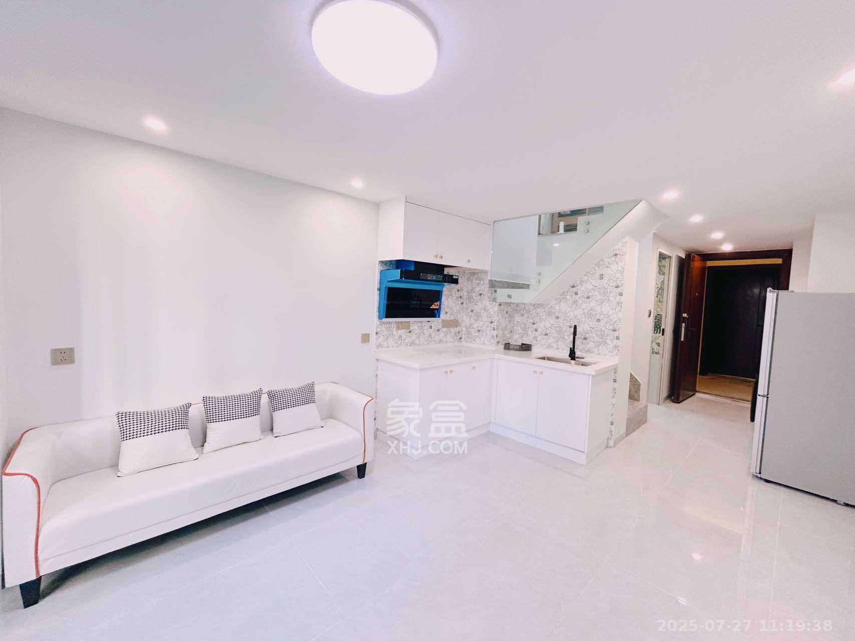 碧桂园城市之光 1室0厅0卫 2500.0元/月 碧桂园城市之光 1室0厅0卫 2500.0元/月室内图