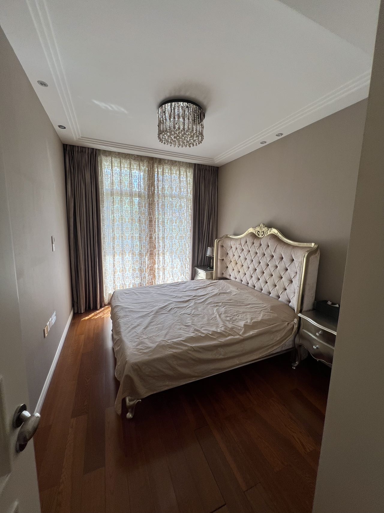 龙墅湾  6室3厅2卫    30000.0元/月 龙墅湾  6室3厅2卫    30000.0元/月室内图