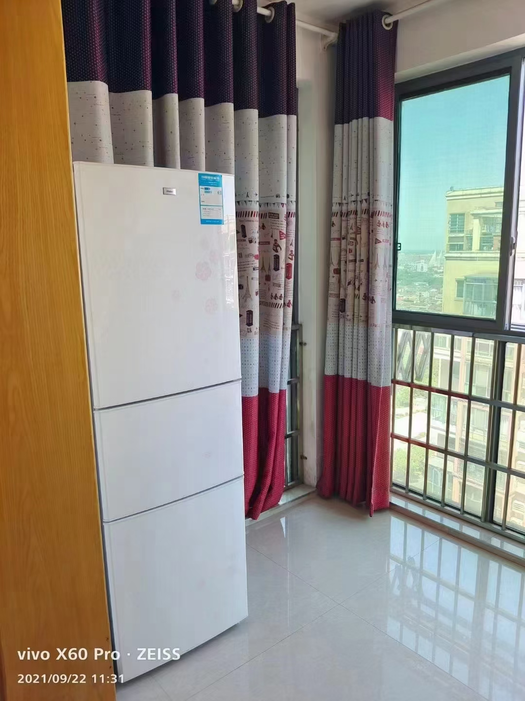 鹏利广场 1室1厅1卫 1200.0元/月 鹏利广场 1室1厅1卫 1200.0元/月室内图