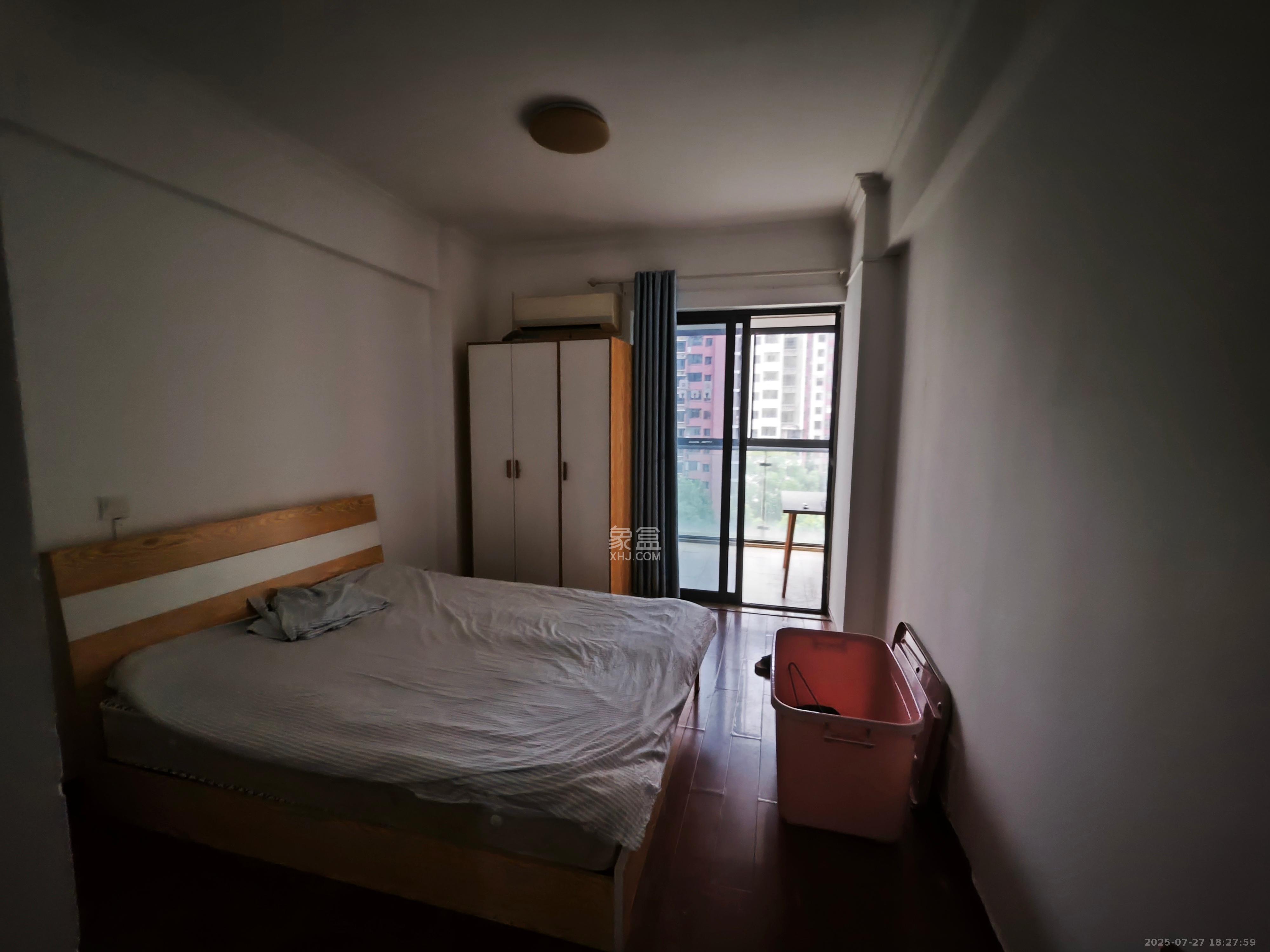 珠江花城二期扶水岸  1室1厅1卫    800.0元/月 珠江花城二期扶水岸  1室1厅1卫    800.0元/月室内图