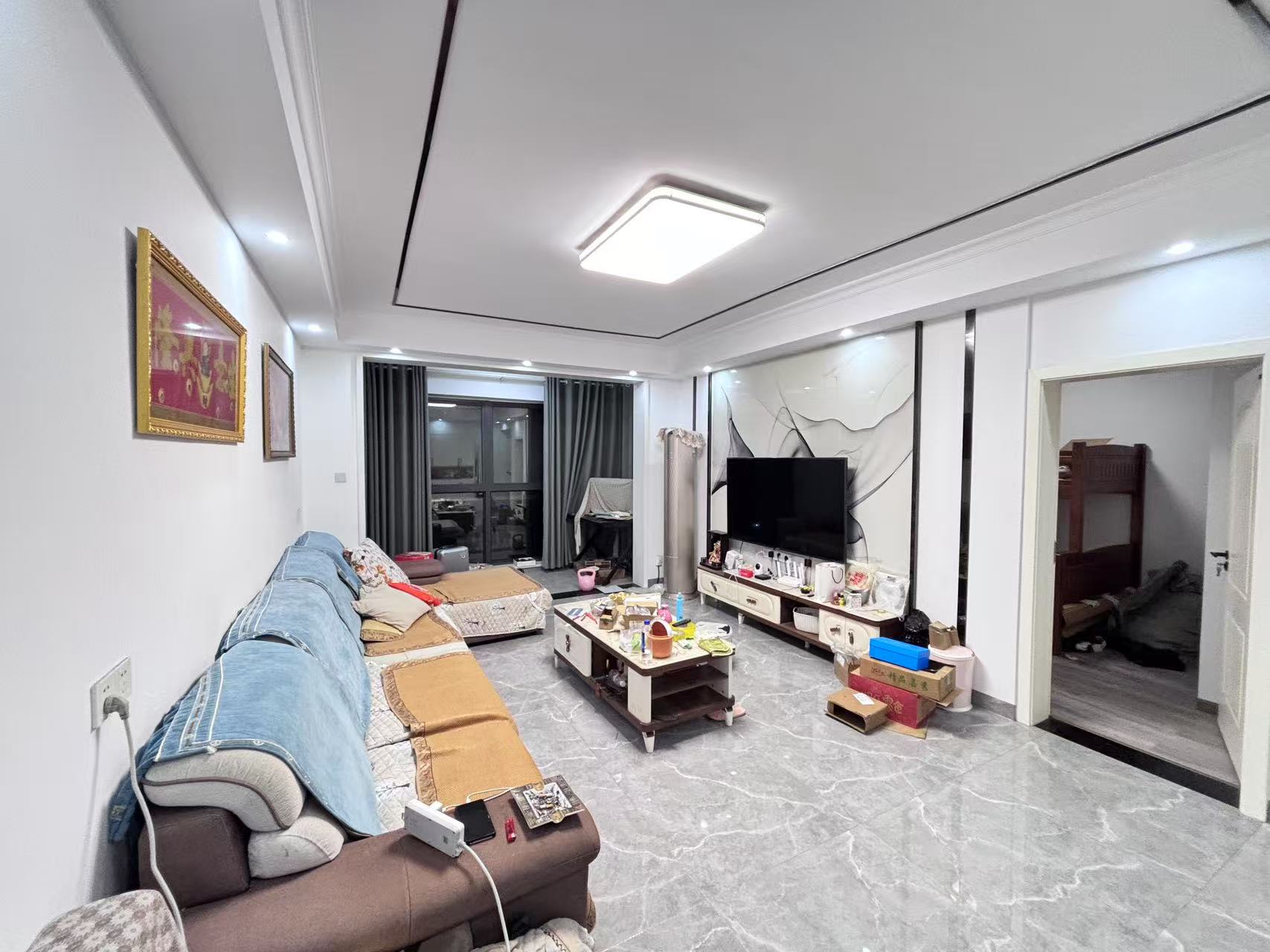 株洲锦绣江山  3室2厅2卫   80.00万
