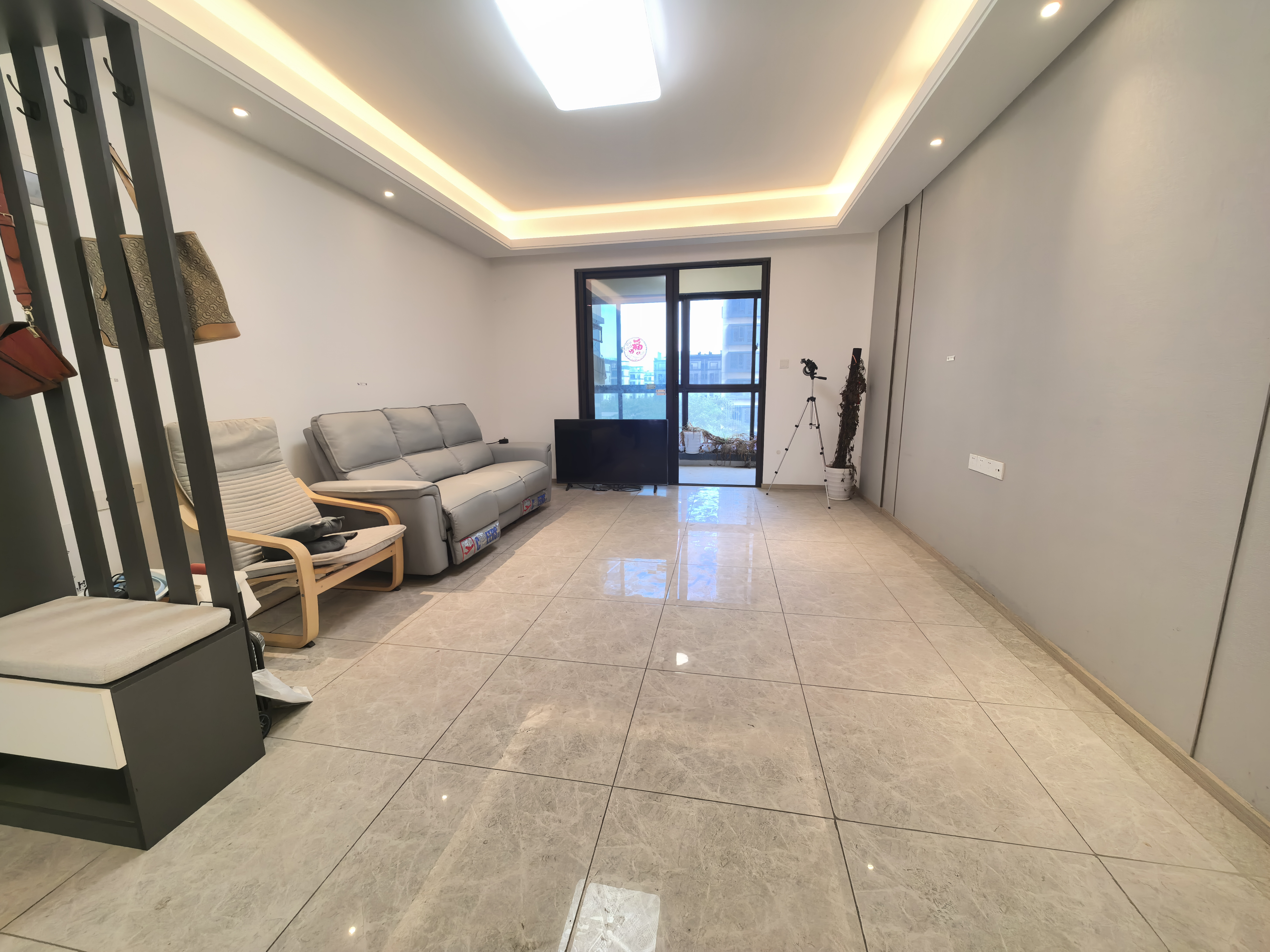 金茂如茂苑 4室2厅2卫 75.0万 金茂如茂苑 4室2厅2卫 75.0万室内图