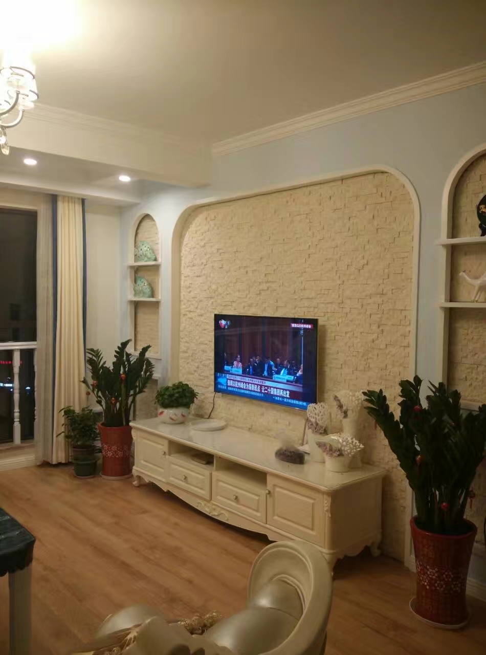 盛世时代广场 3室2厅2卫 92.8万 盛世时代广场 3室2厅2卫 92.8万客厅