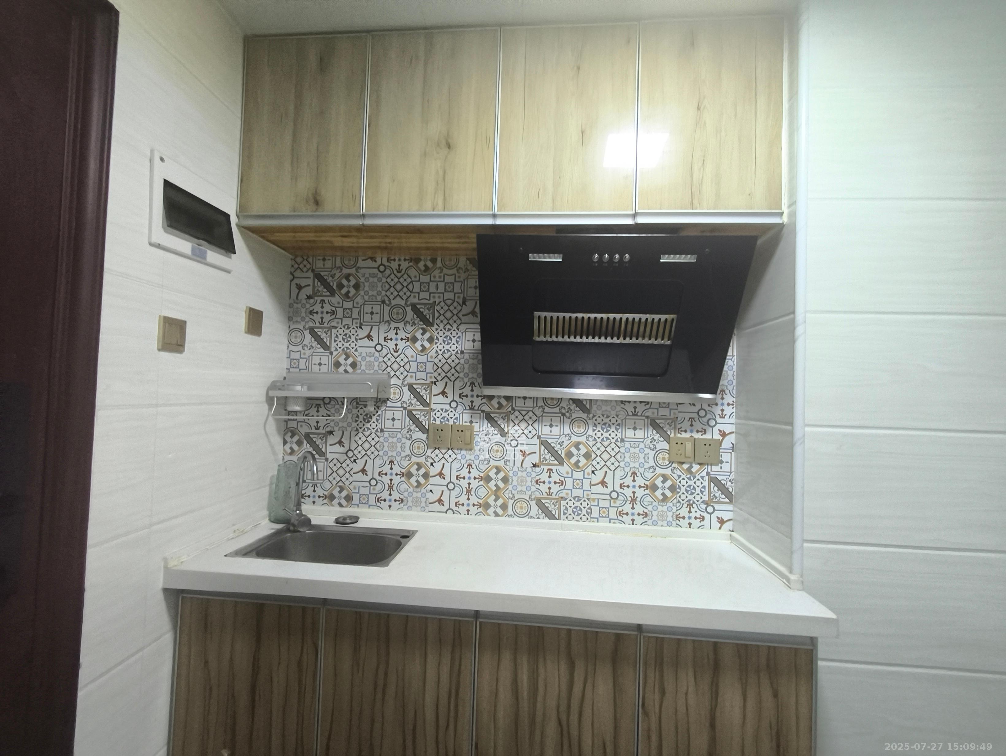 高升时代广场(冠铭商务中心) 1室1厅1卫 1100.0元/月 高升时代广场(冠铭商务中心) 1室1厅1卫 1100.0元/月室内图