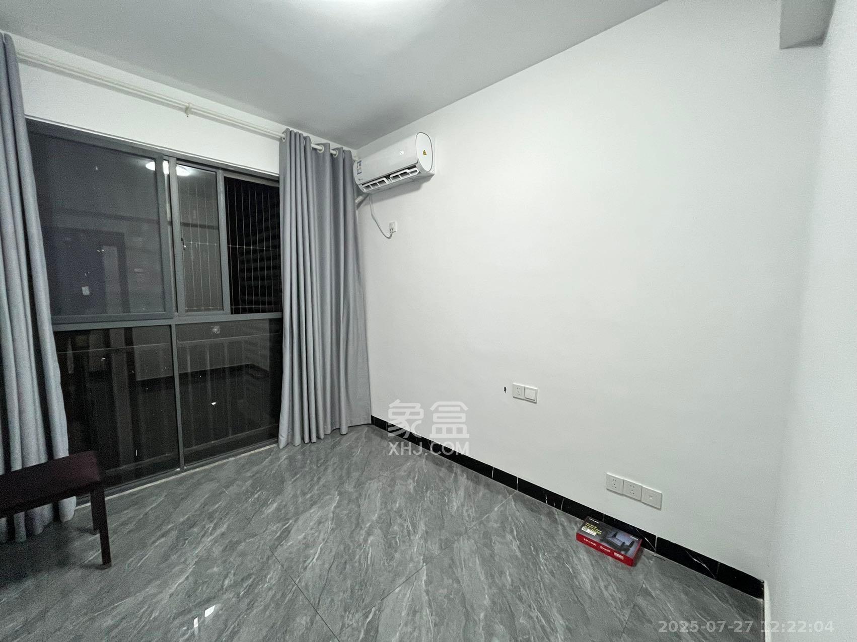 中南红领邦（红星嘉和苑）  3室2厅2卫    2600.0元/月室内图