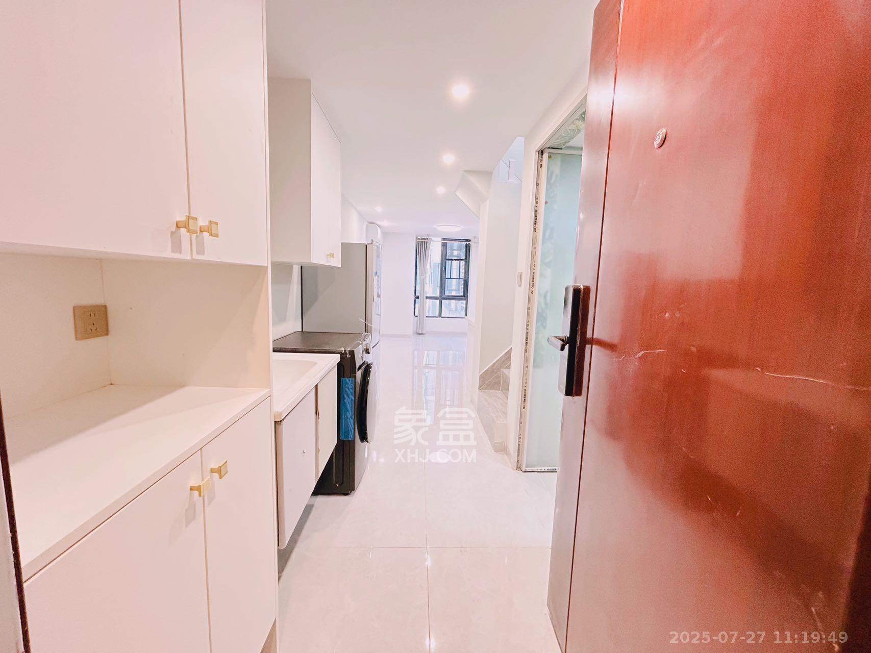 碧桂园城市之光 1室0厅0卫 2500.0元/月 碧桂园城市之光 1室0厅0卫 2500.0元/月室内图