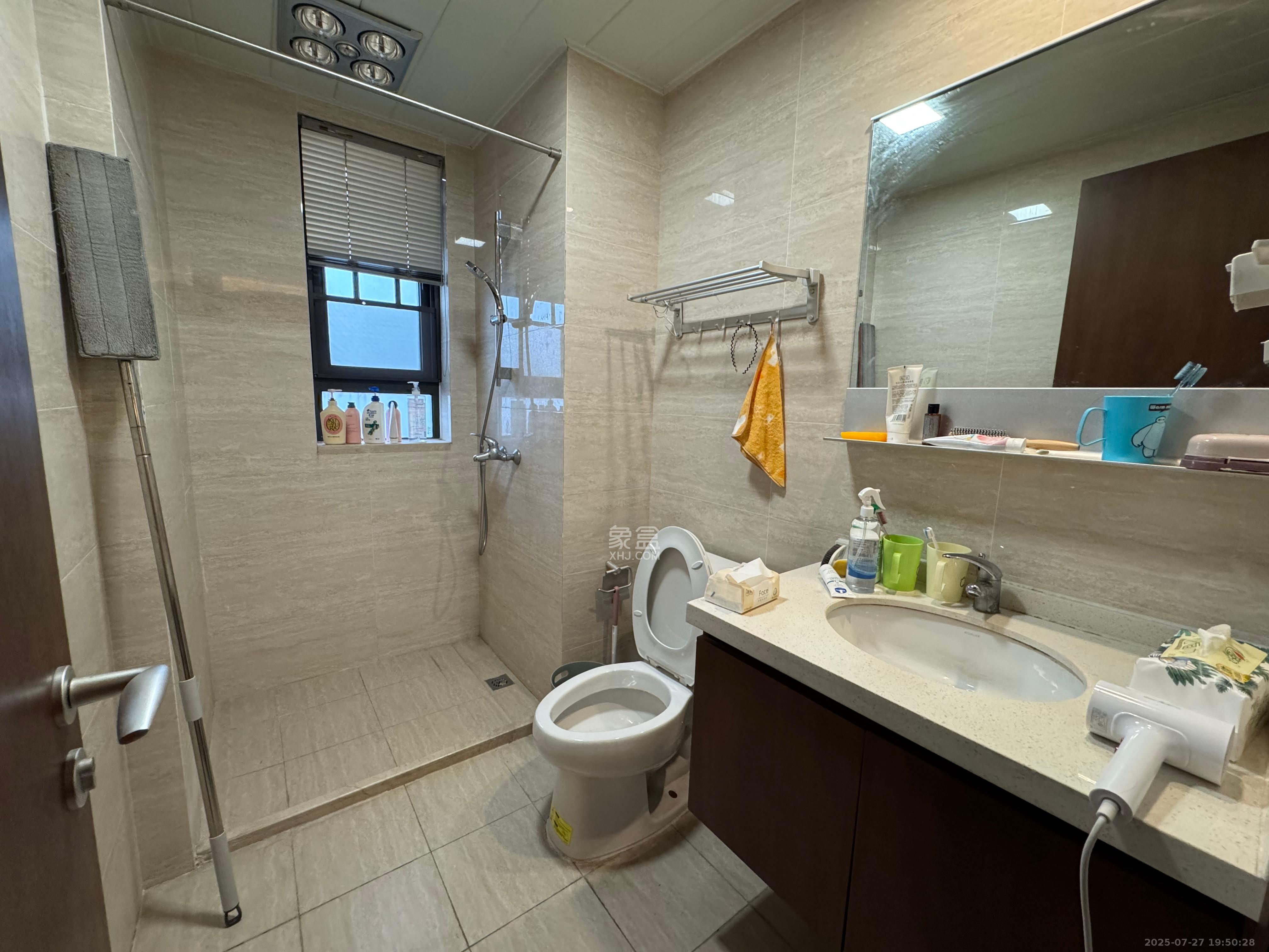 汇金城/嘉华城(二期、三期) 3室2厅2卫 2650.0元/月 汇金城/嘉华城(二期、三期) 3室2厅2卫 2650.0元/月室内图