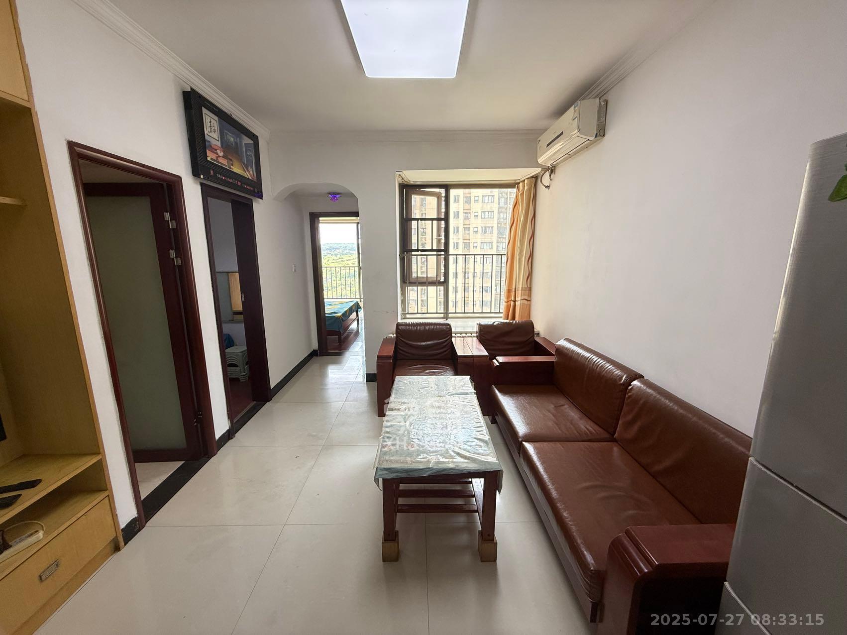 怡海星城 2室2厅1卫 1300.0元/月 怡海星城 2室2厅1卫 1300.0元/月室内图