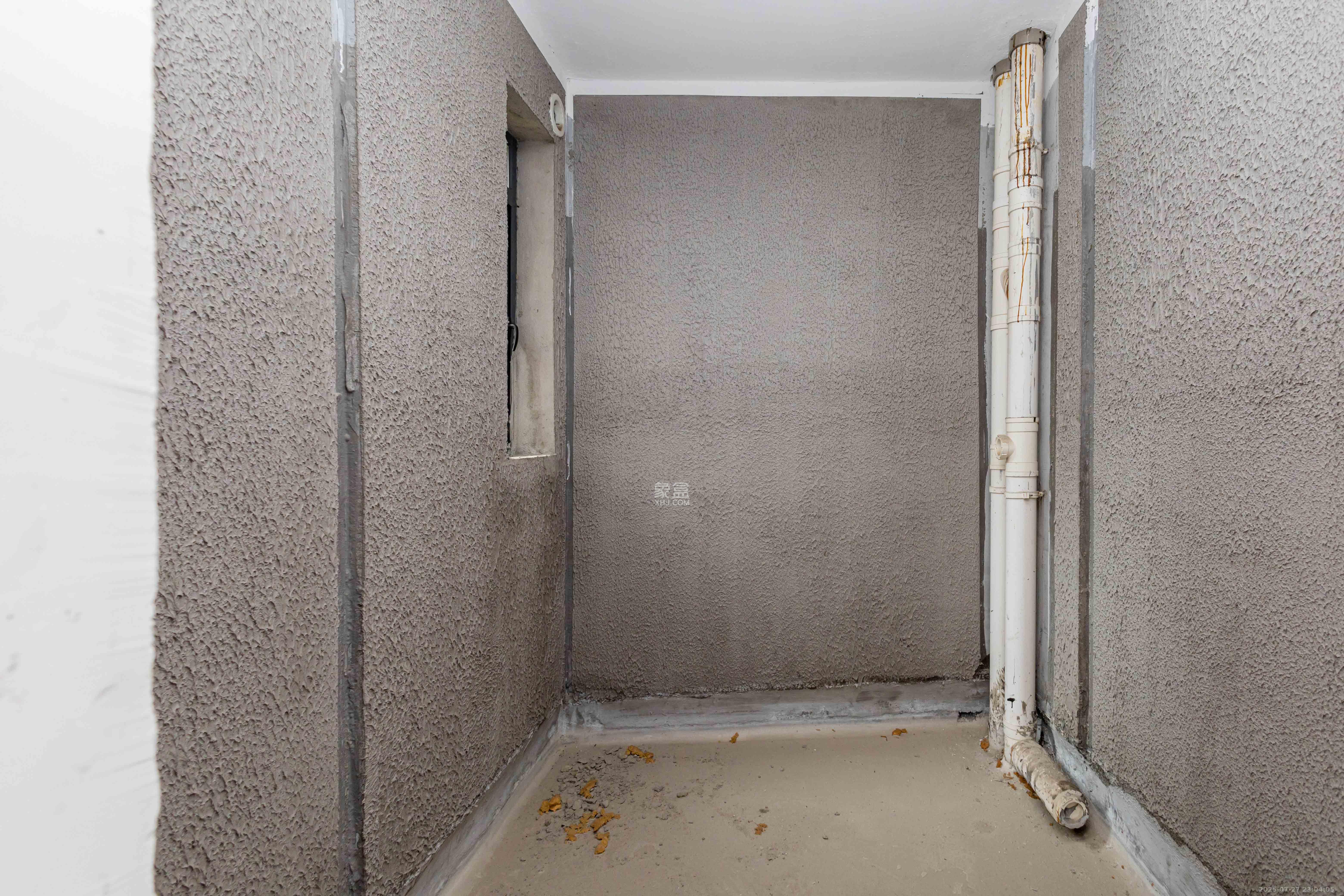 中国铁建国际城二期 4室2厅2卫 68.8万 中国铁建国际城二期 4室2厅2卫 68.8万卫生间