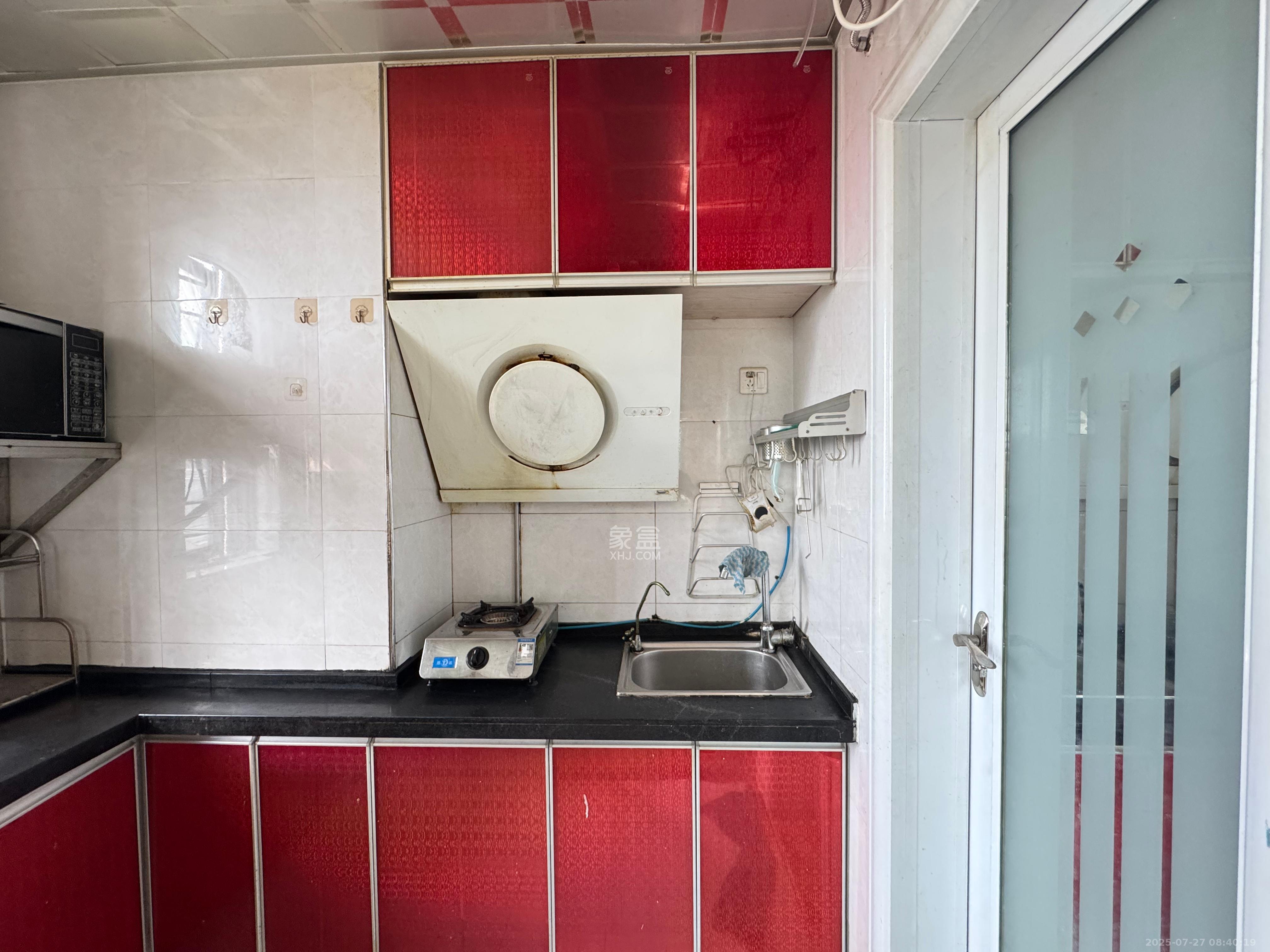 万博汇 2室2厅1卫 1800.0元/月 万博汇 2室2厅1卫 1800.0元/月室内图