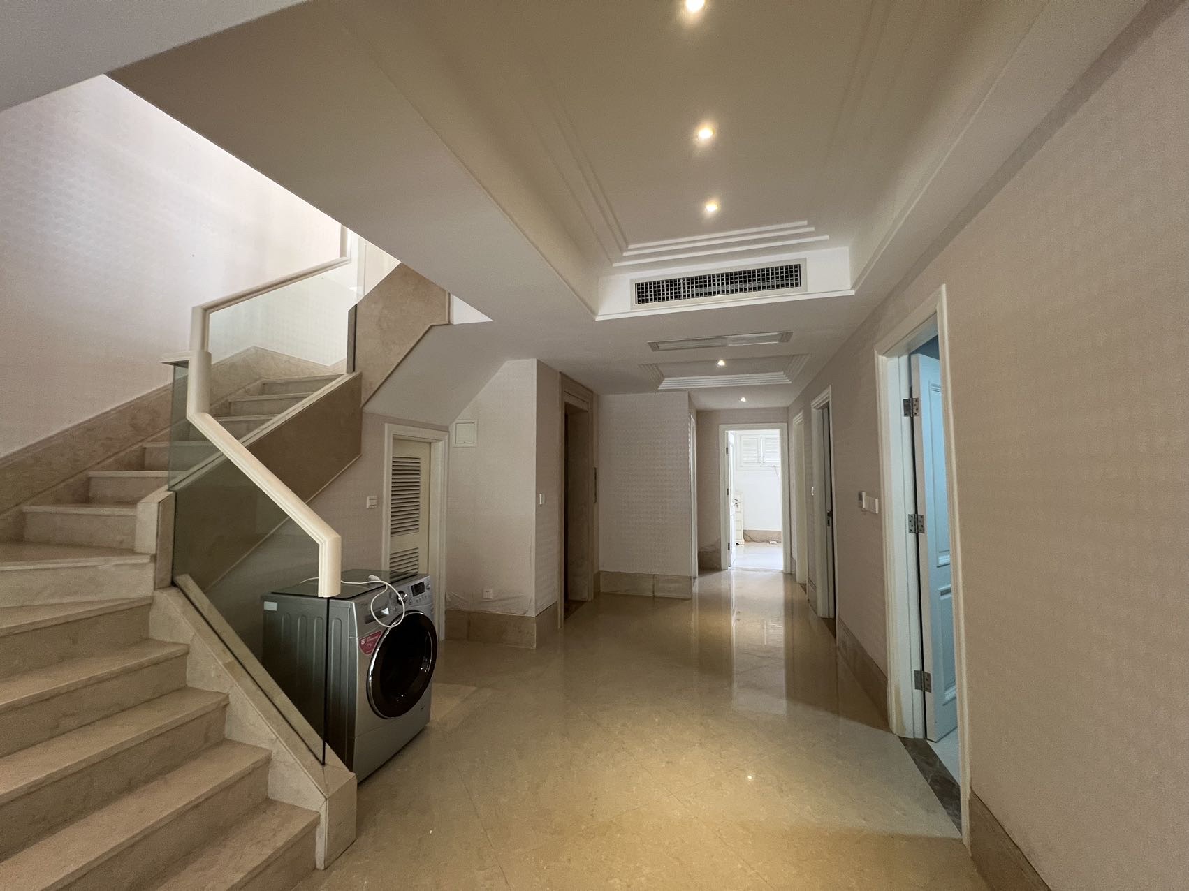 龙墅湾  6室4厅3卫    30000.0元/月户型图