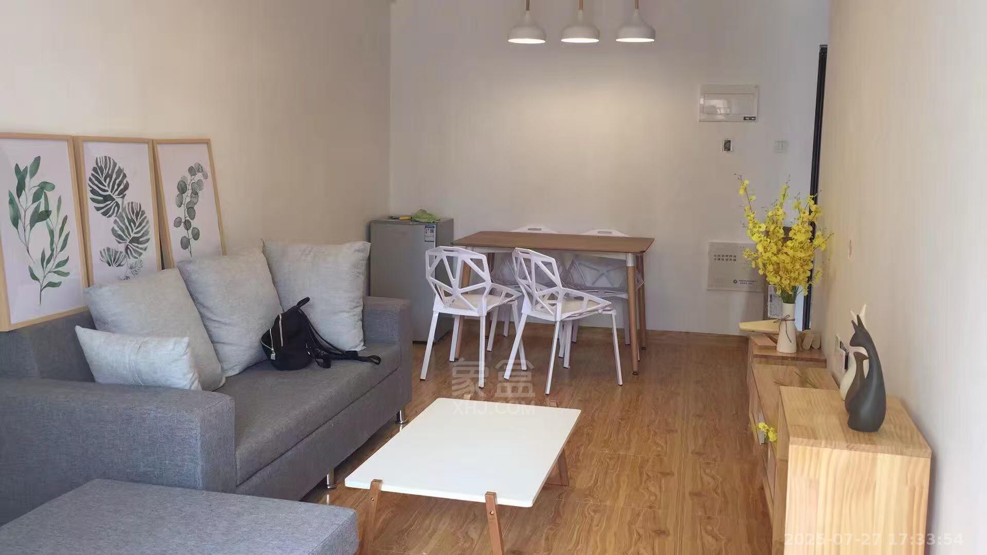 中建御山和苑  1室1厅1卫    1800.0元/月