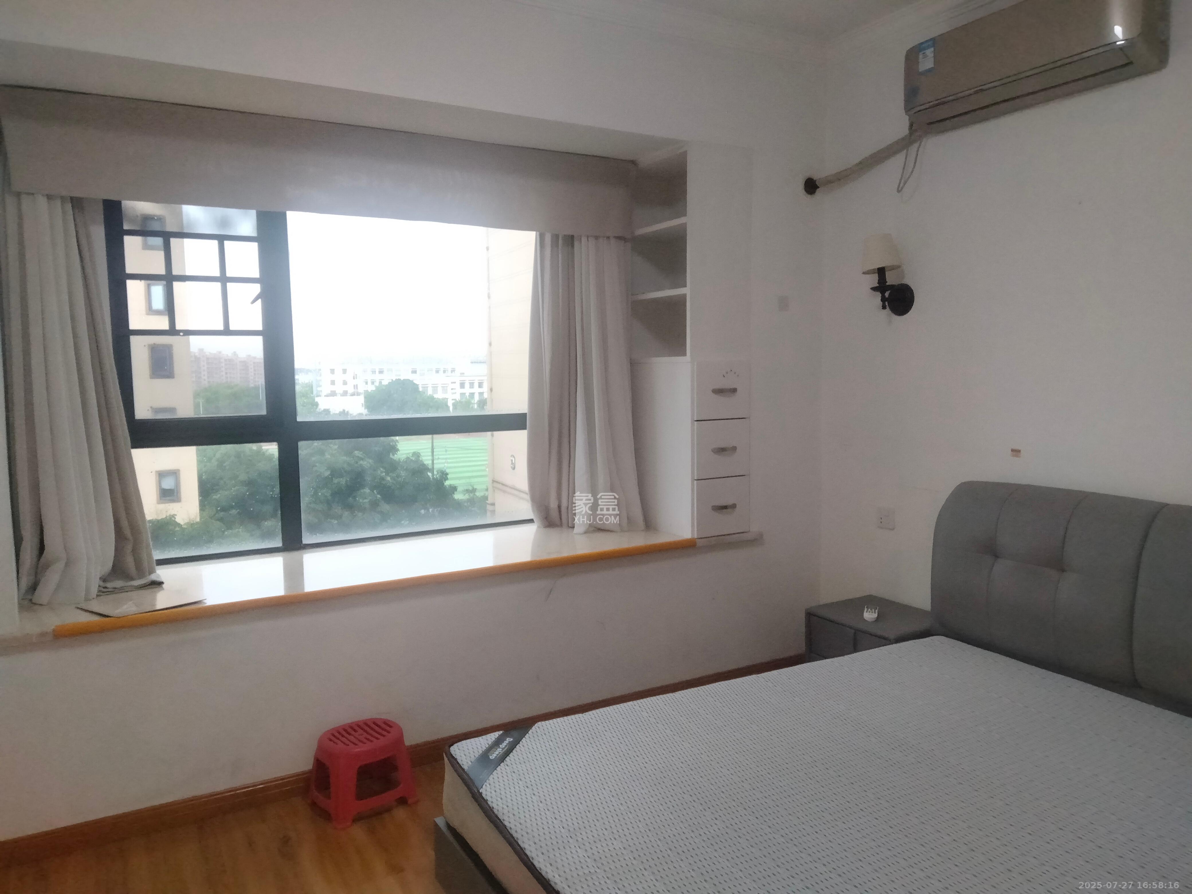 中建芙蓉嘉苑 3室2厅1卫 2200.0元/月 中建芙蓉嘉苑 3室2厅1卫 2200.0元/月室内图