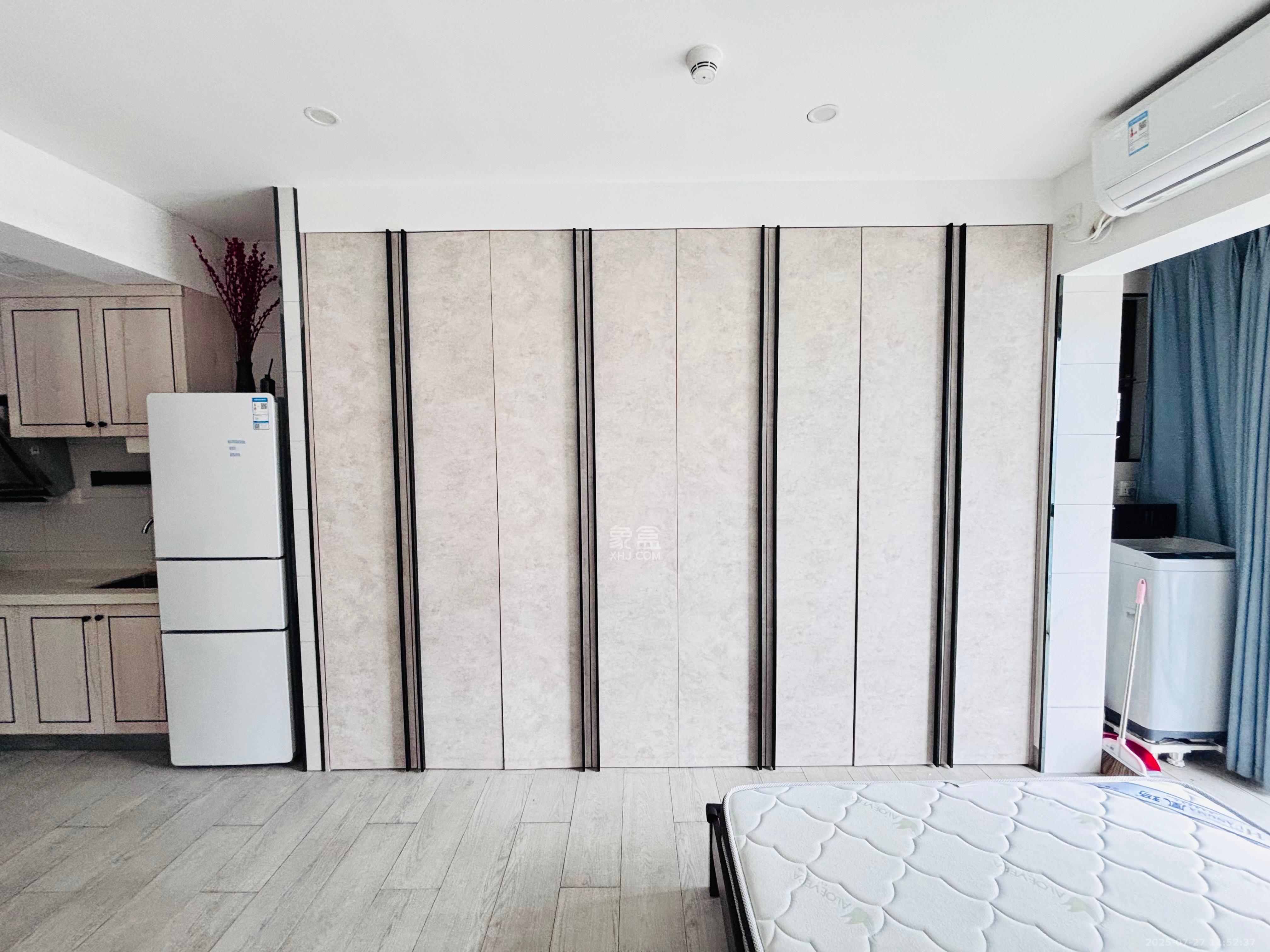 美林美寓 1室1厅1卫 1600.0元/月 美林美寓 1室1厅1卫 1600.0元/月室内图