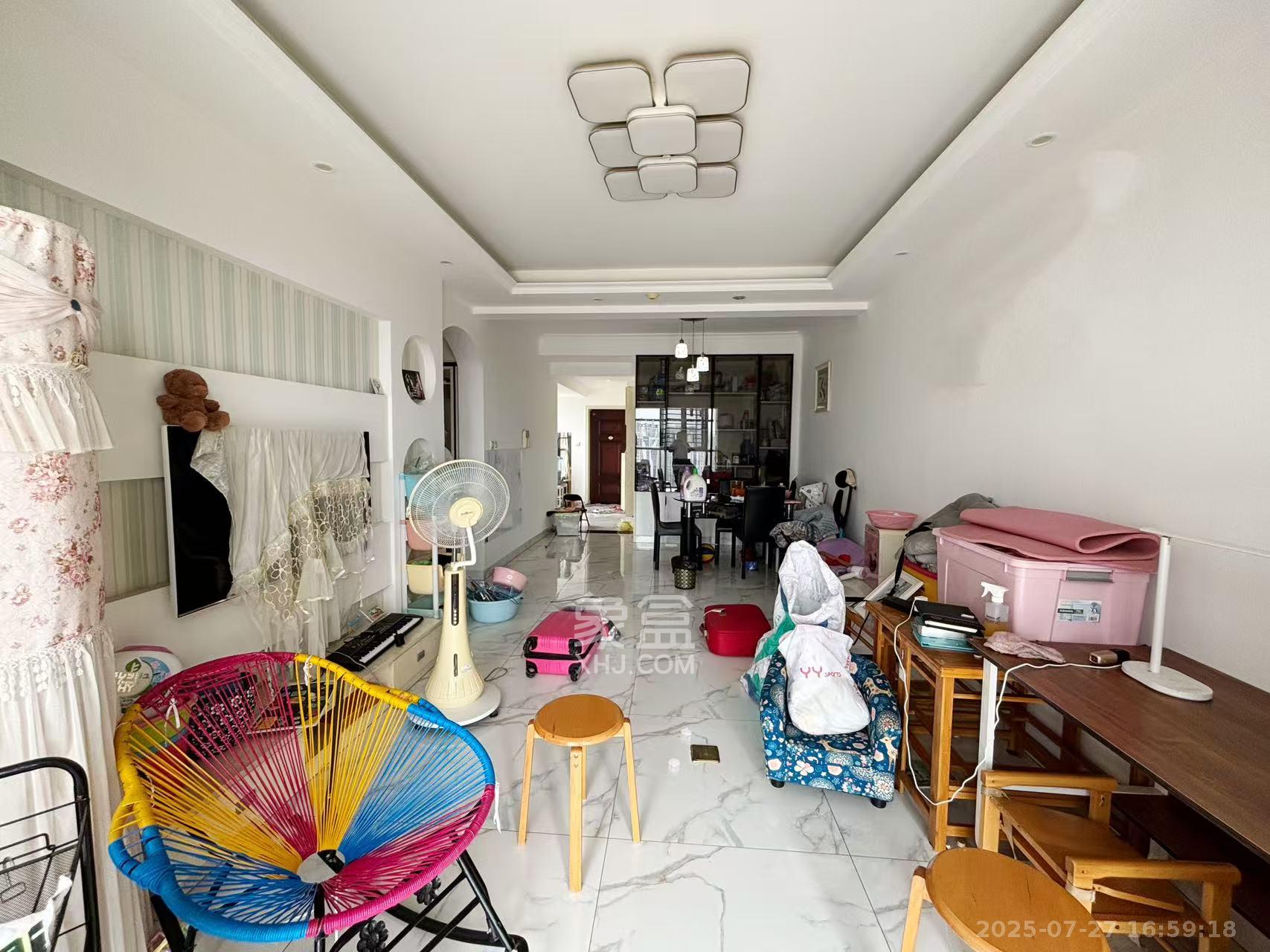 卓越蔚蓝海岸三期  2室1厅1卫    2000.0元/月 卓越蔚蓝海岸三期  2室1厅1卫    2000.0元/月室内图