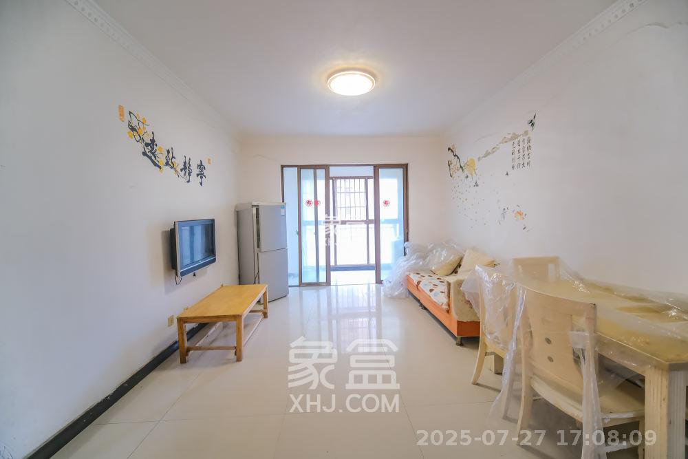 四季星城  3室2厅1卫    1650.0元/月室内图